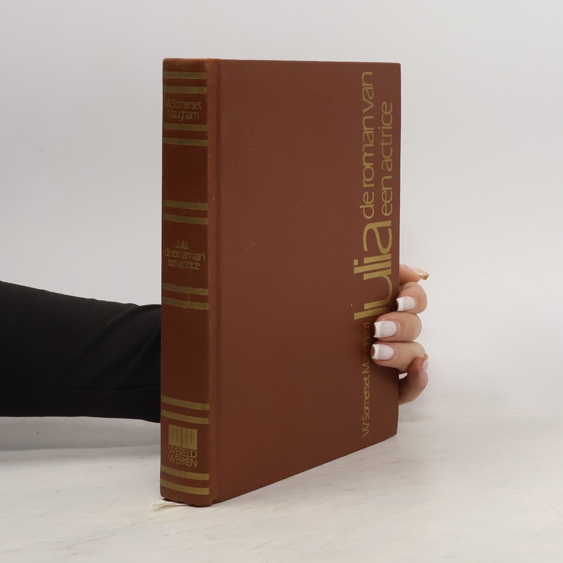 Suzanne van Thijn Julia, de roman van een actrice