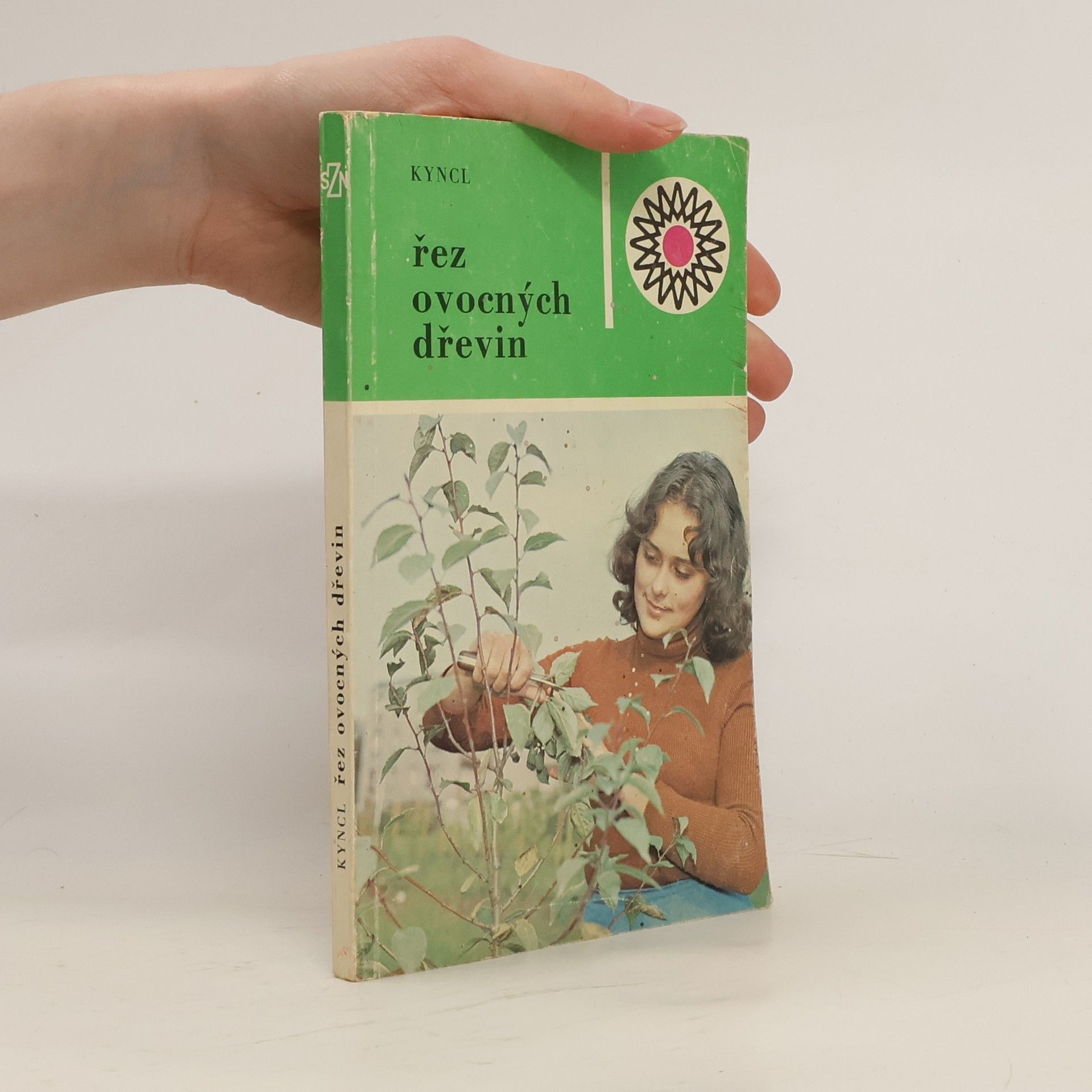 František Kyncl Řez ovocných dřevin