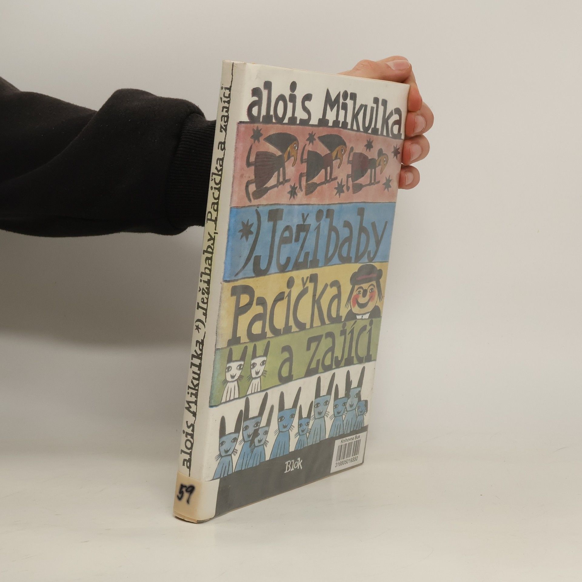 Ježibaby, Pacička a zajíci