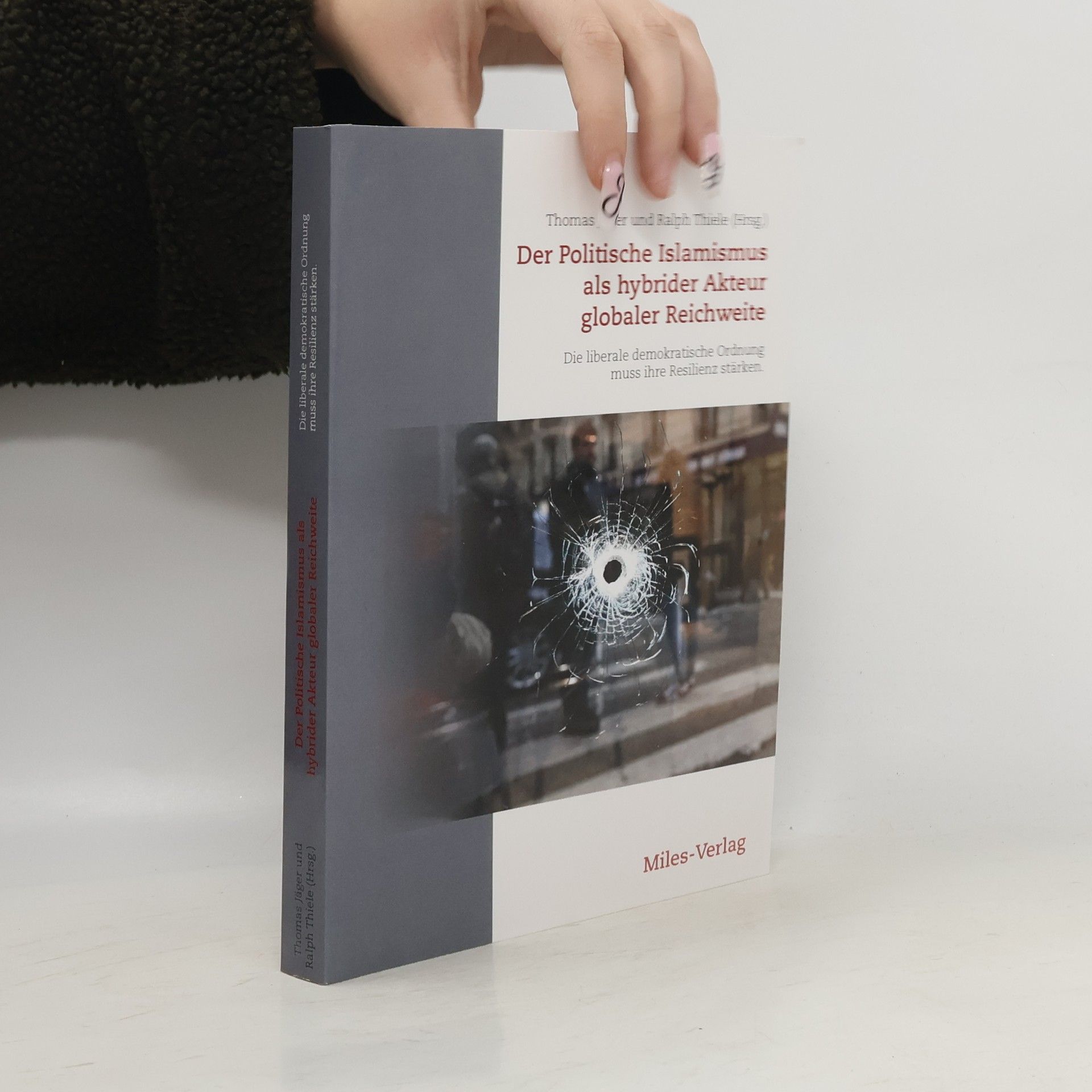 Der Politische Islamismus als hybrider Akteur globaler Reichweite