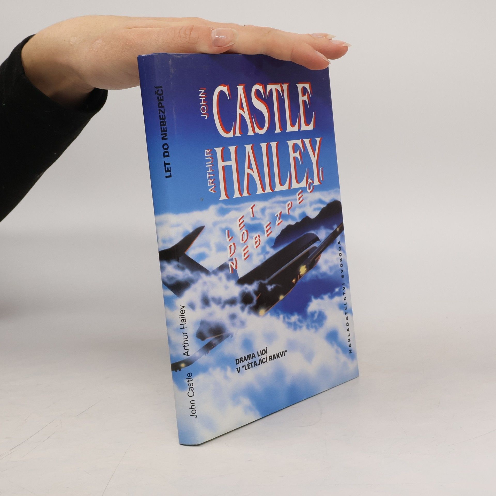 John Castle Let do nebezpečí