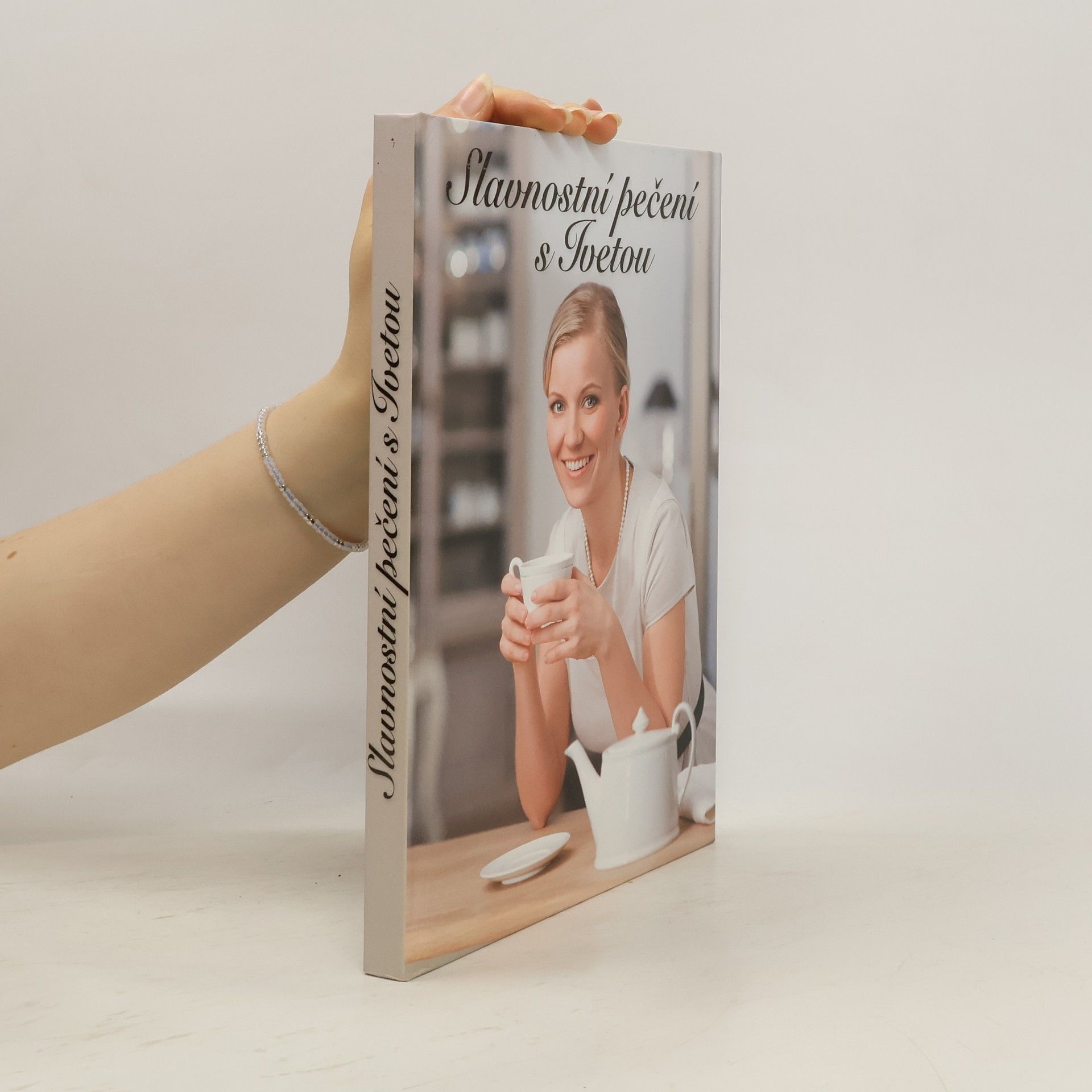 Iveta Fabešová Slavnostní pečení s Ivetou