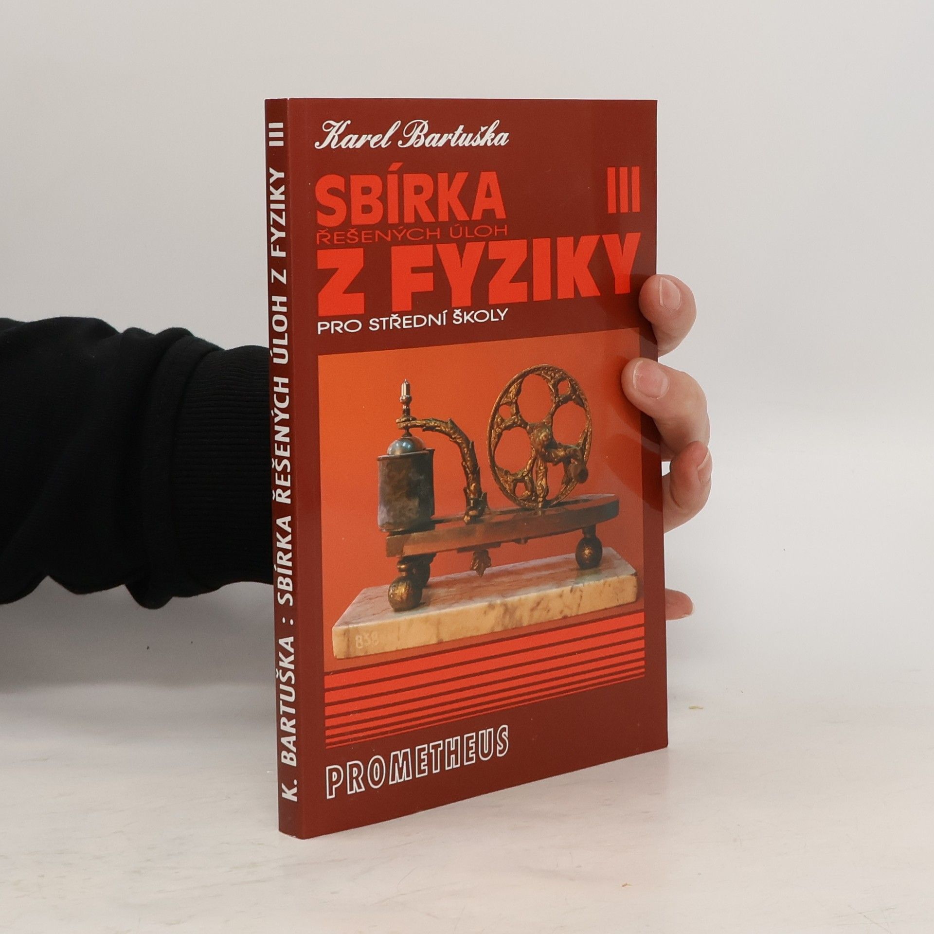Sbírka řešených úloh z fyziky pro střední školy 3 : elektřina a magnetismus