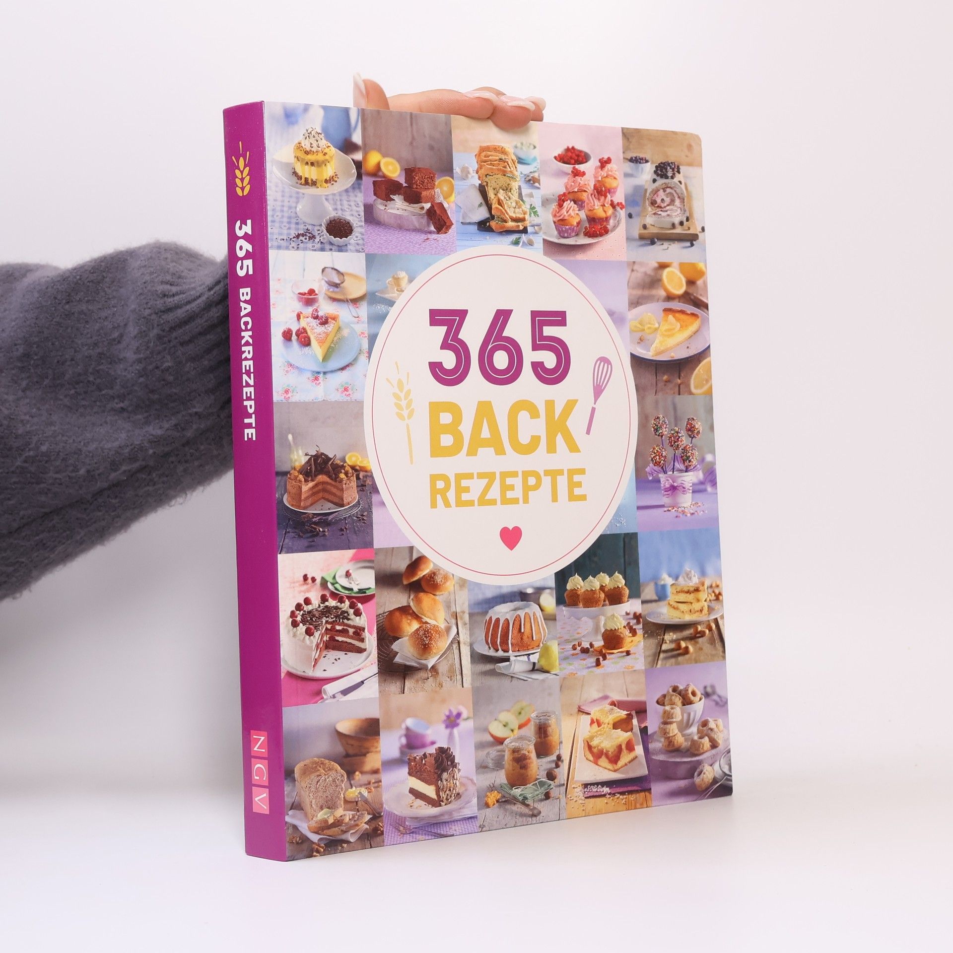 Various authors 365 Backrezepte