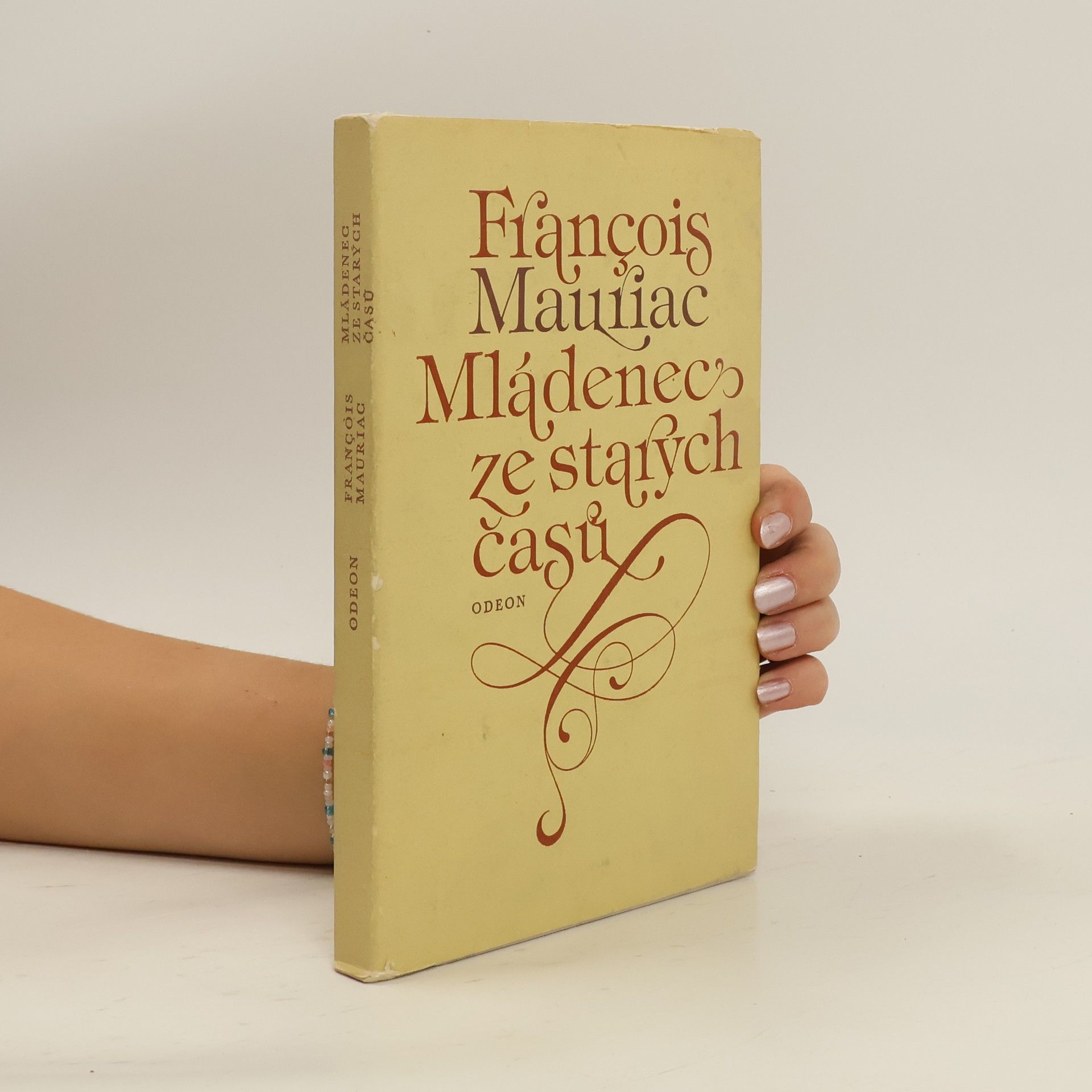 François Mauriac Mládenec ze starých časů