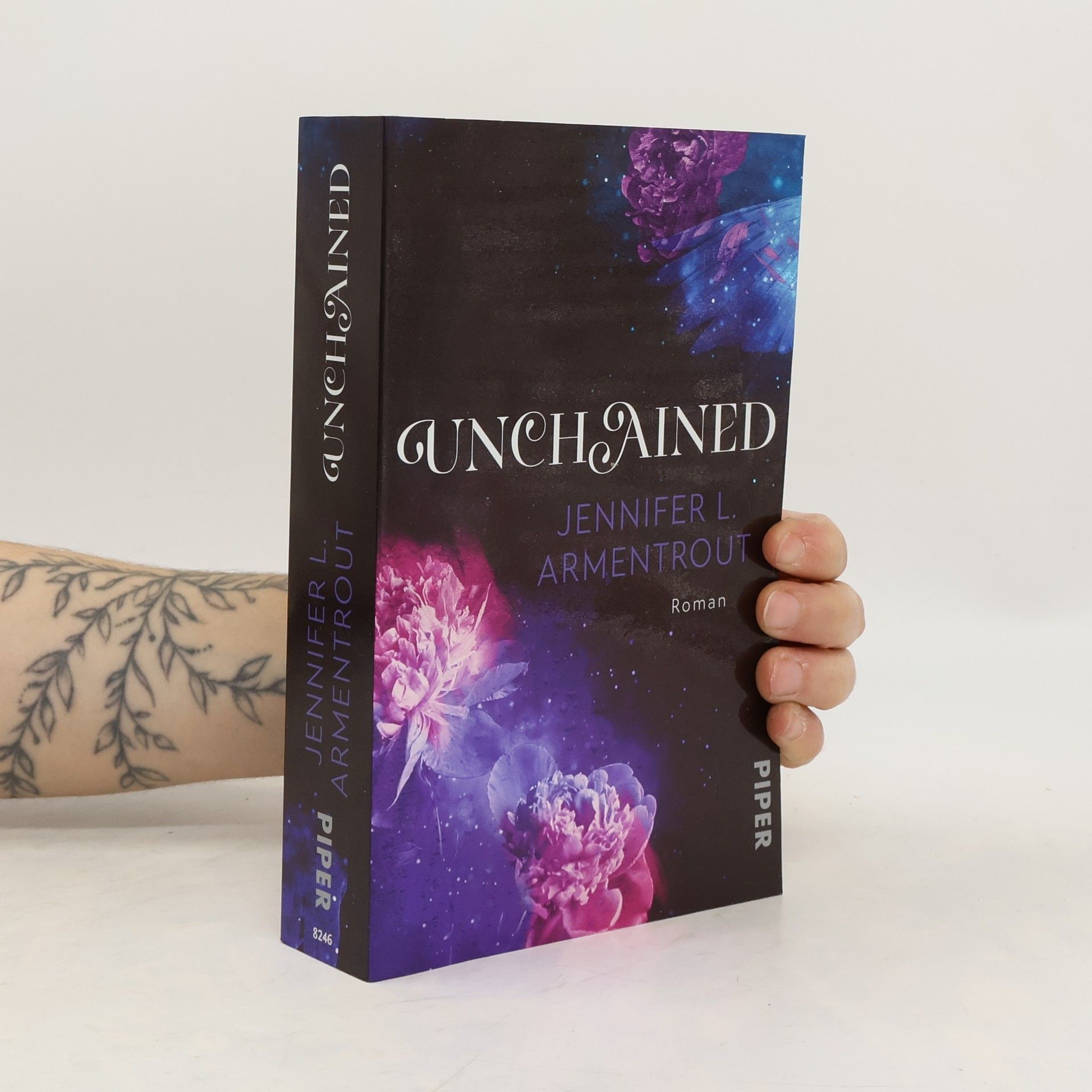 Jennifer Armentrout Unchained