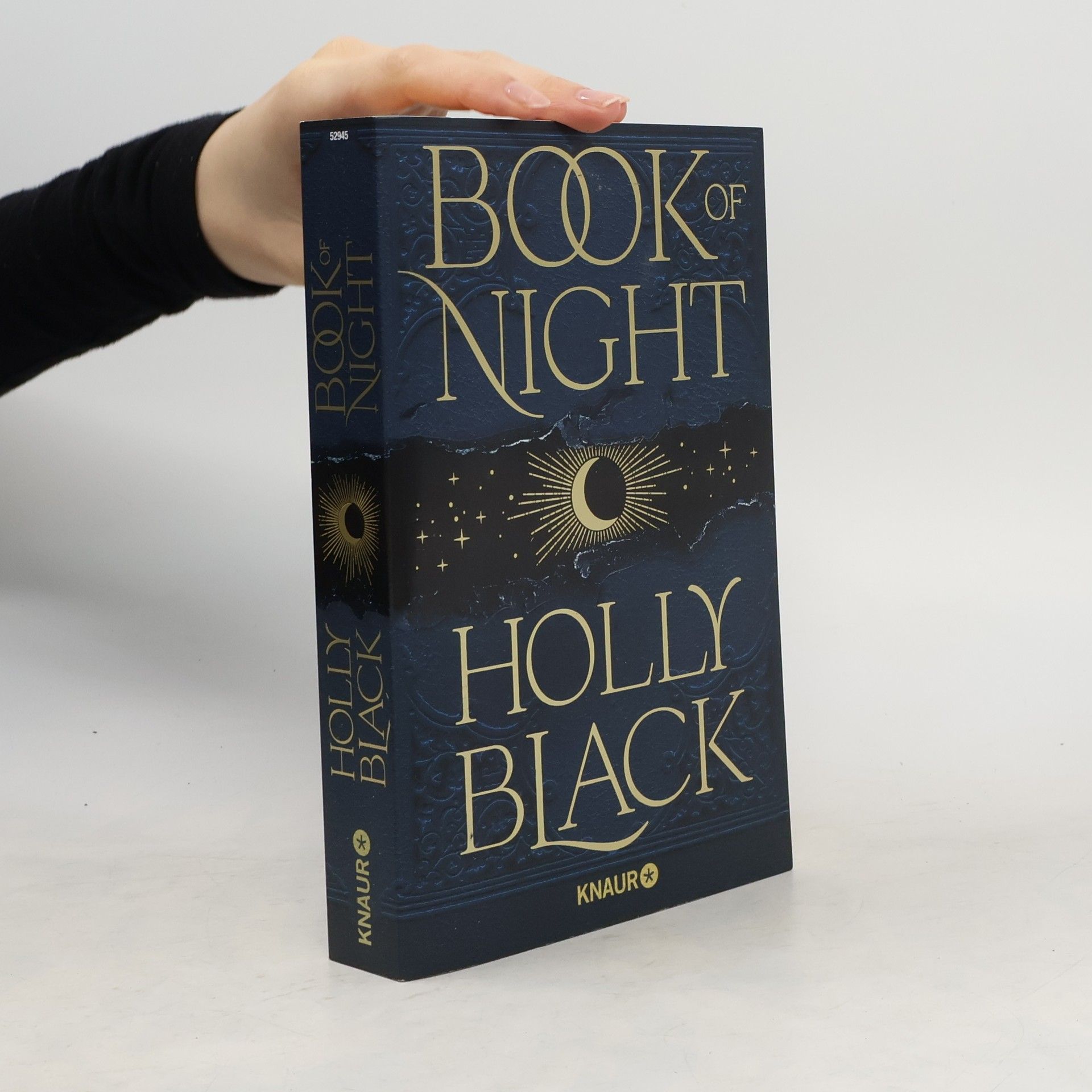 Holly Black Book of Night