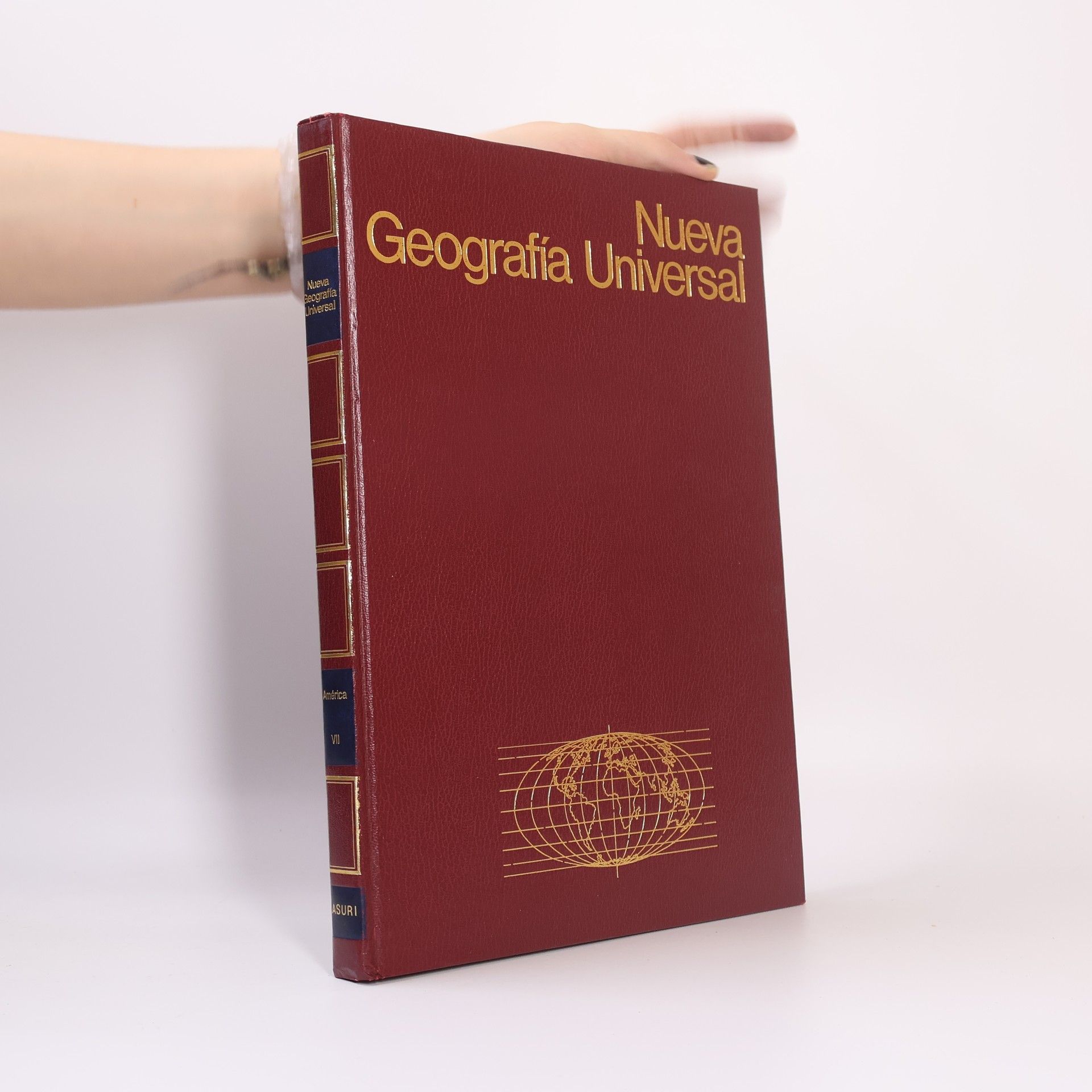 Auteurscollectief Nueva Geografía Universal