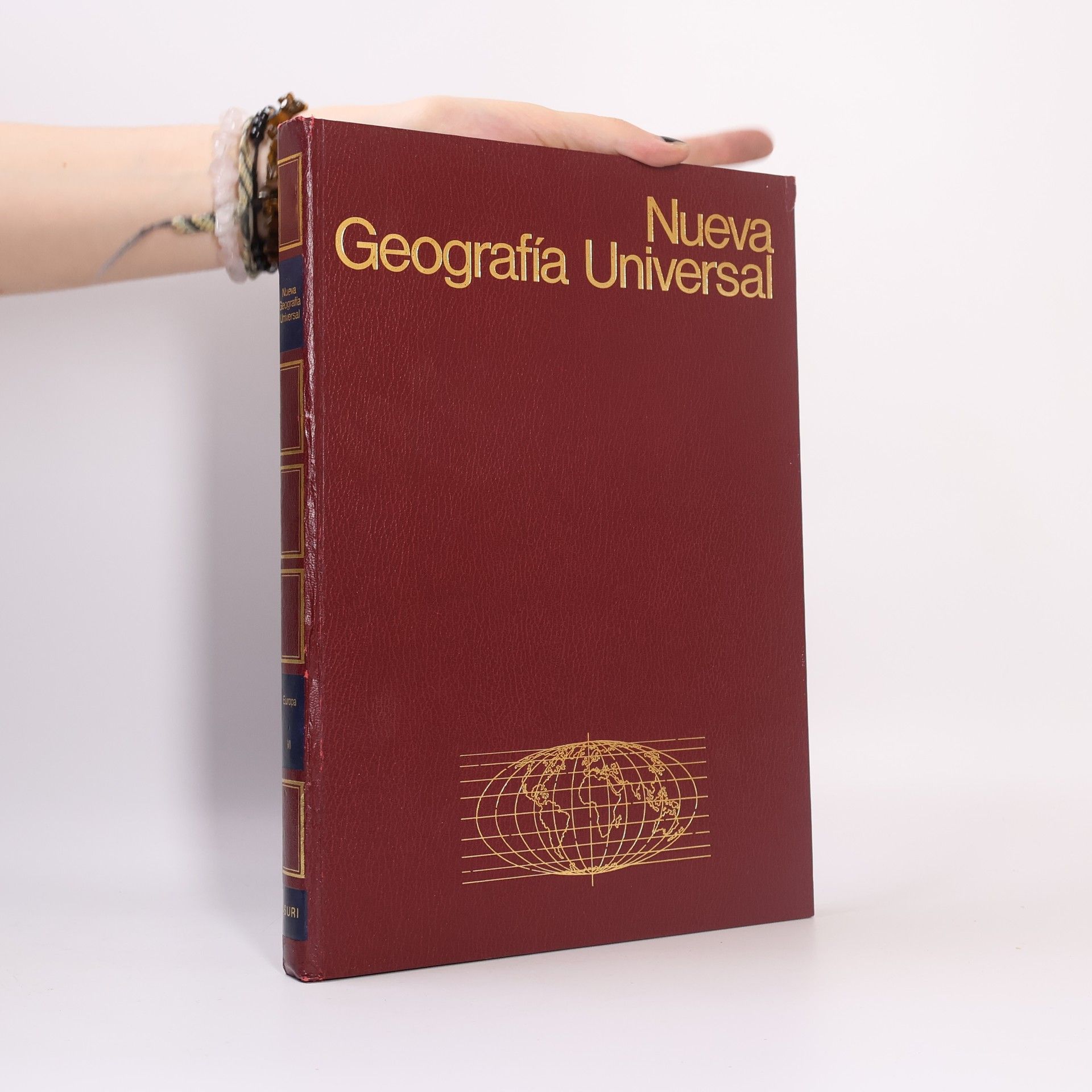 Auteurscollectief Nueva Geografía Universal