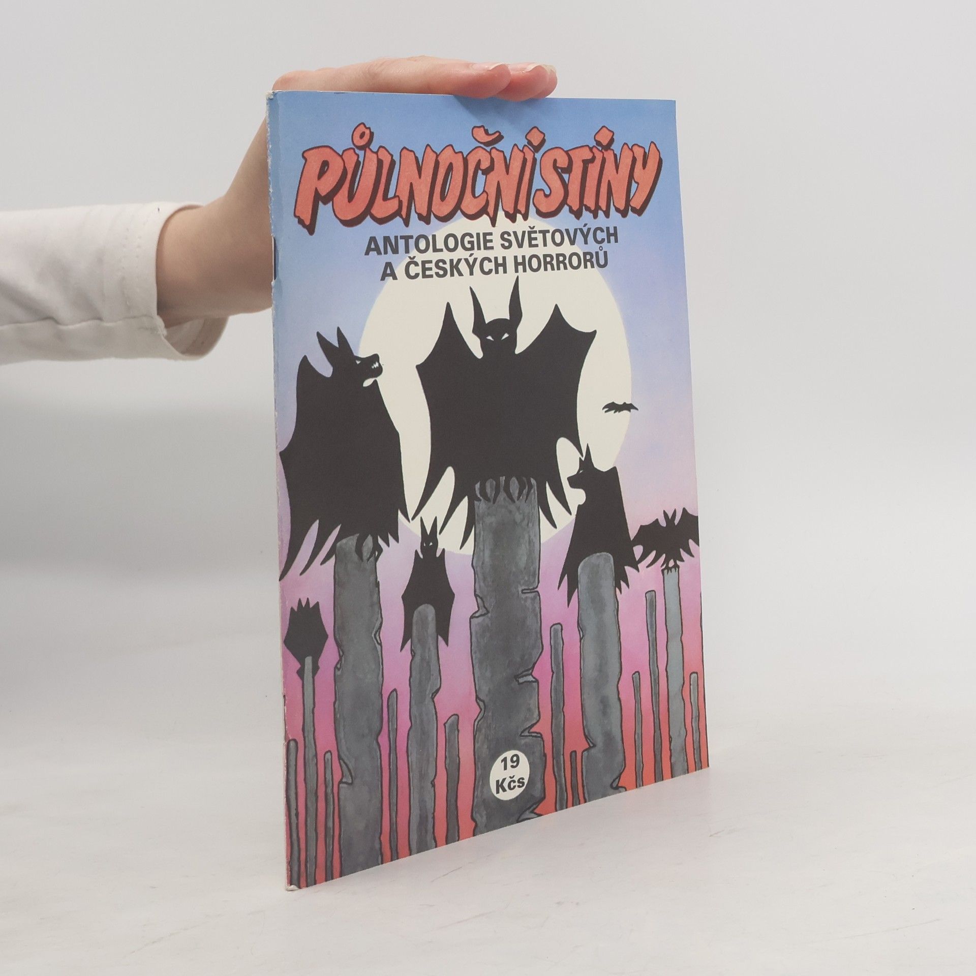 Půlnoční stíny. Antologie světových a českých horrorů