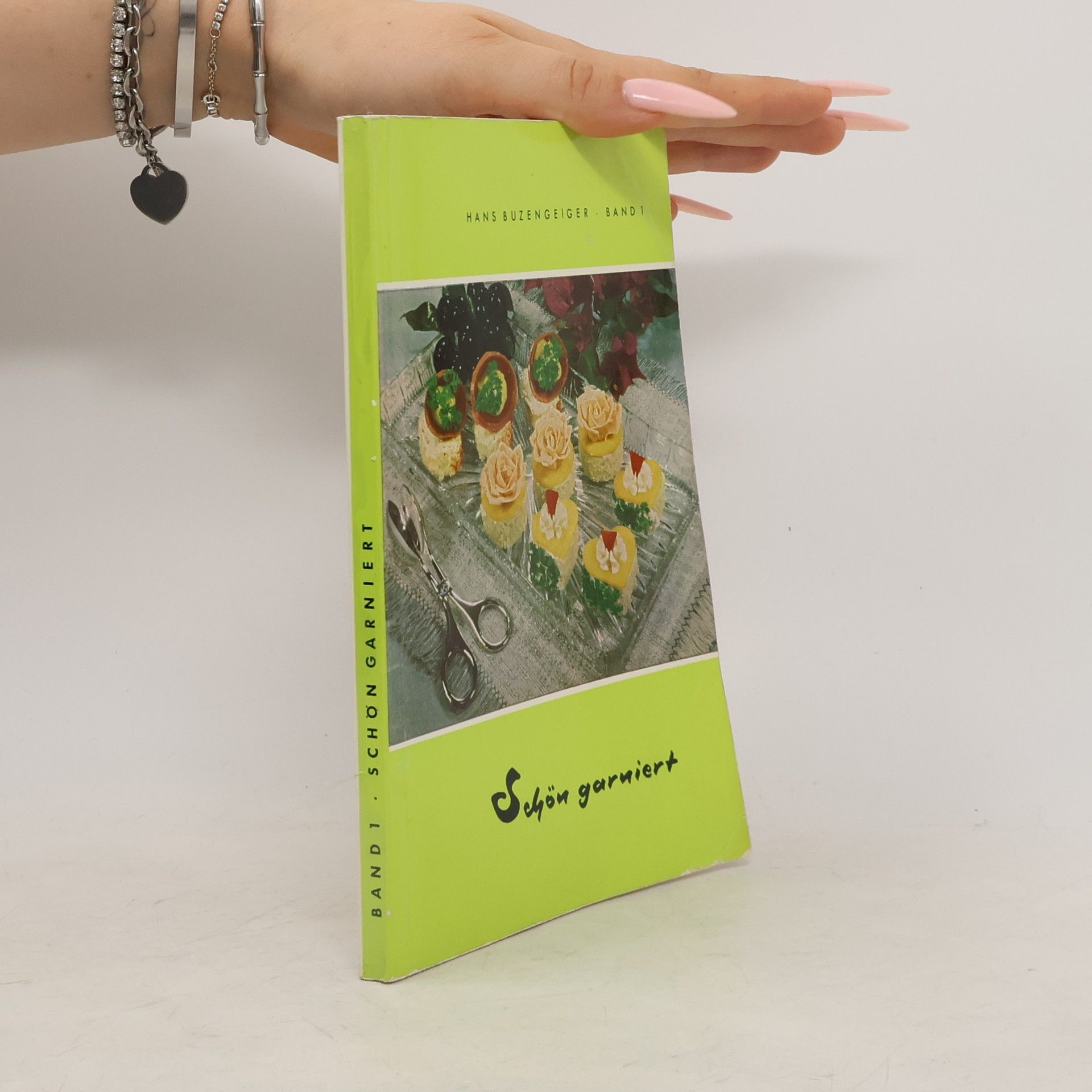 Autorenkollektiv Schün garniert 1.