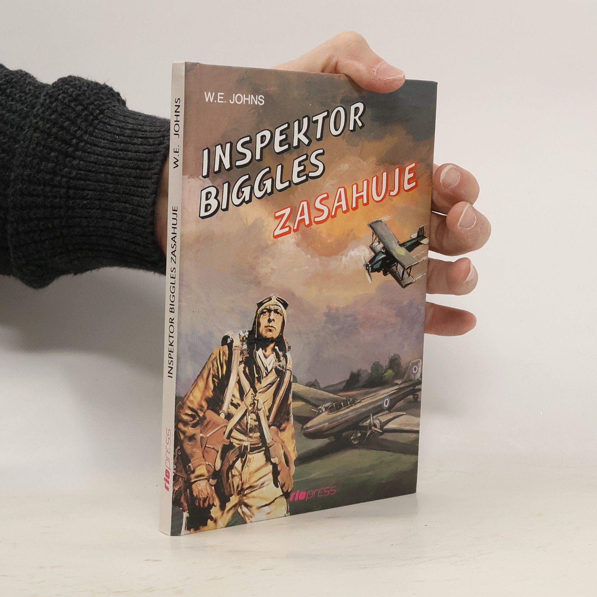 William Earl Johns Inspektor Biggles zasahuje