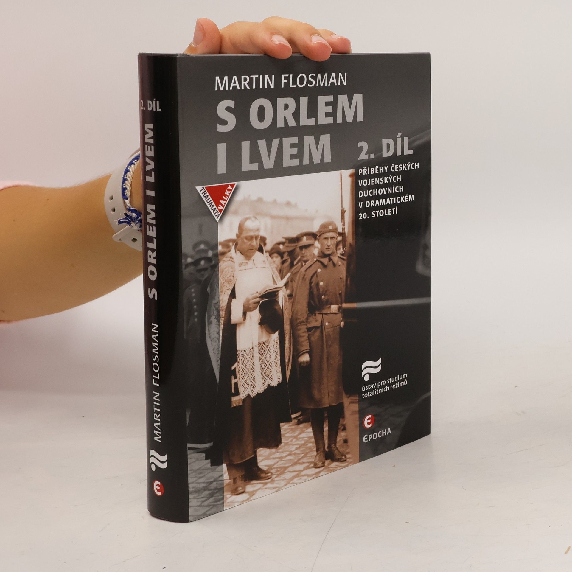 S orlem i lvem. 2. díl, Příběhy českých vojenských duchovních v dramatickém dvacátém století
