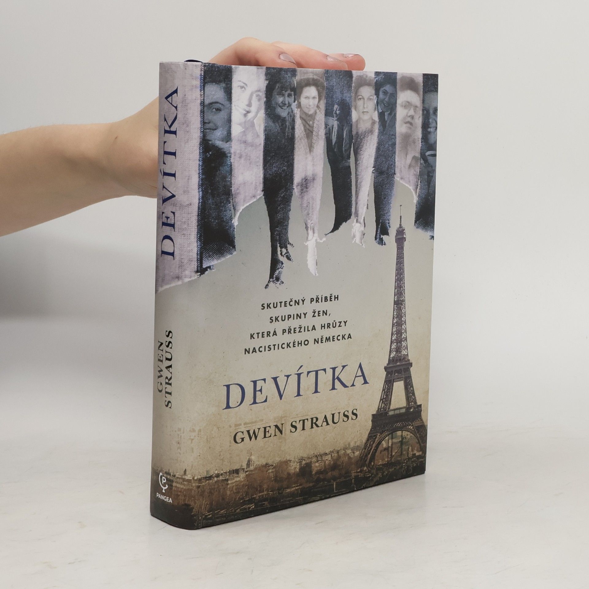 Gwen Strauss Devítka