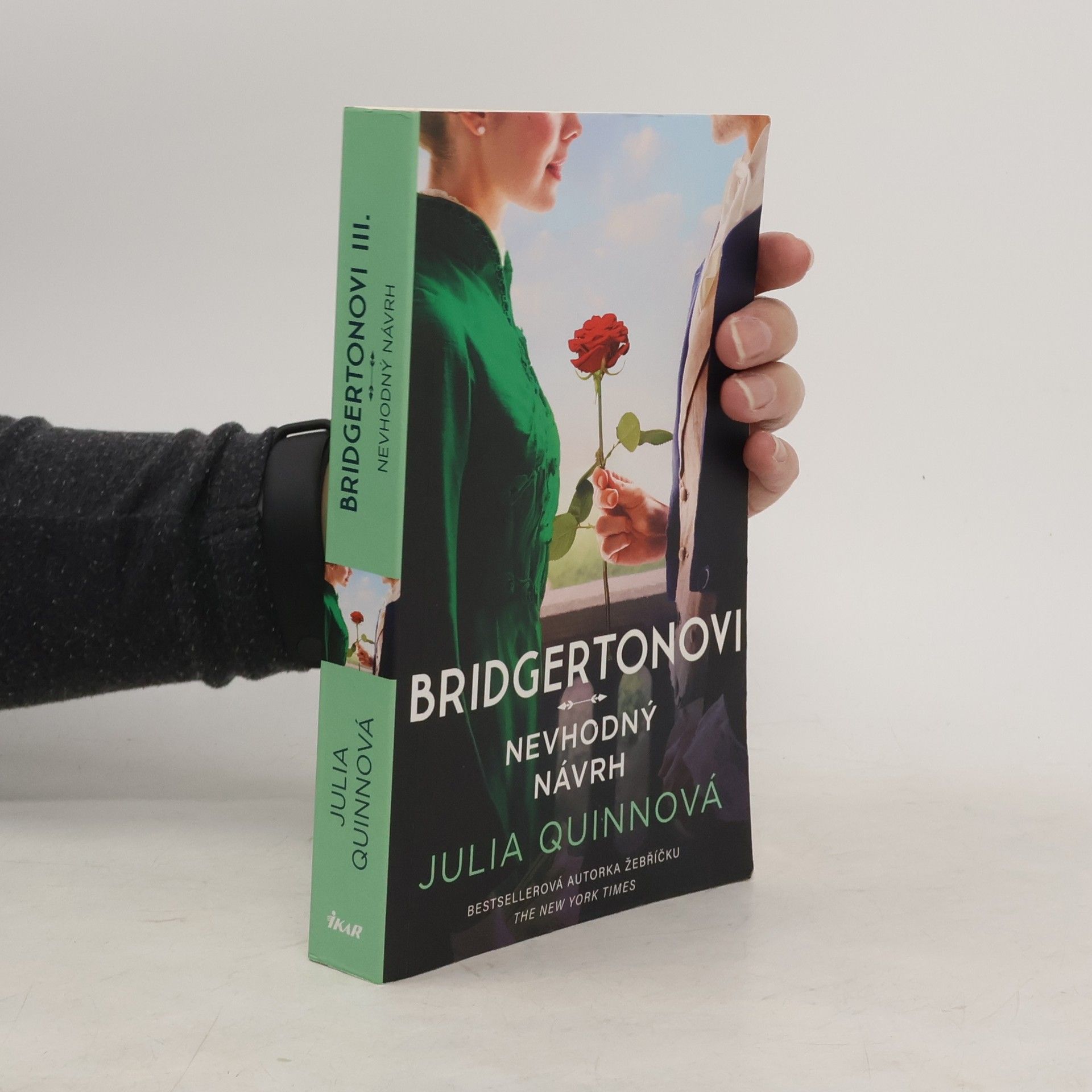 Julie Quinnová Nevhodný návrh