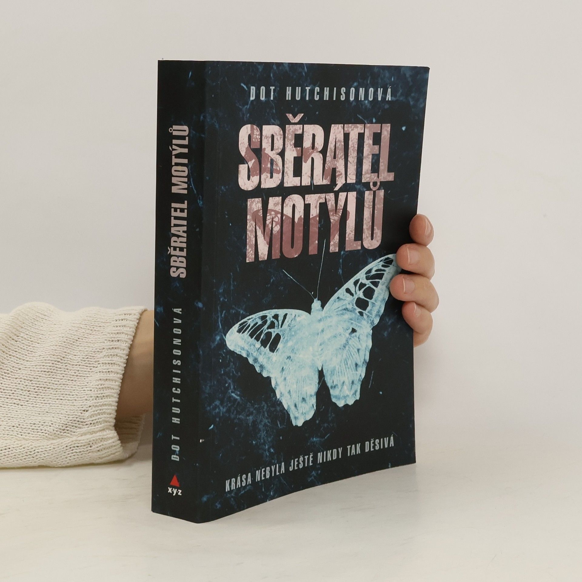 Sběratel motýlů (1. díl trilogie)