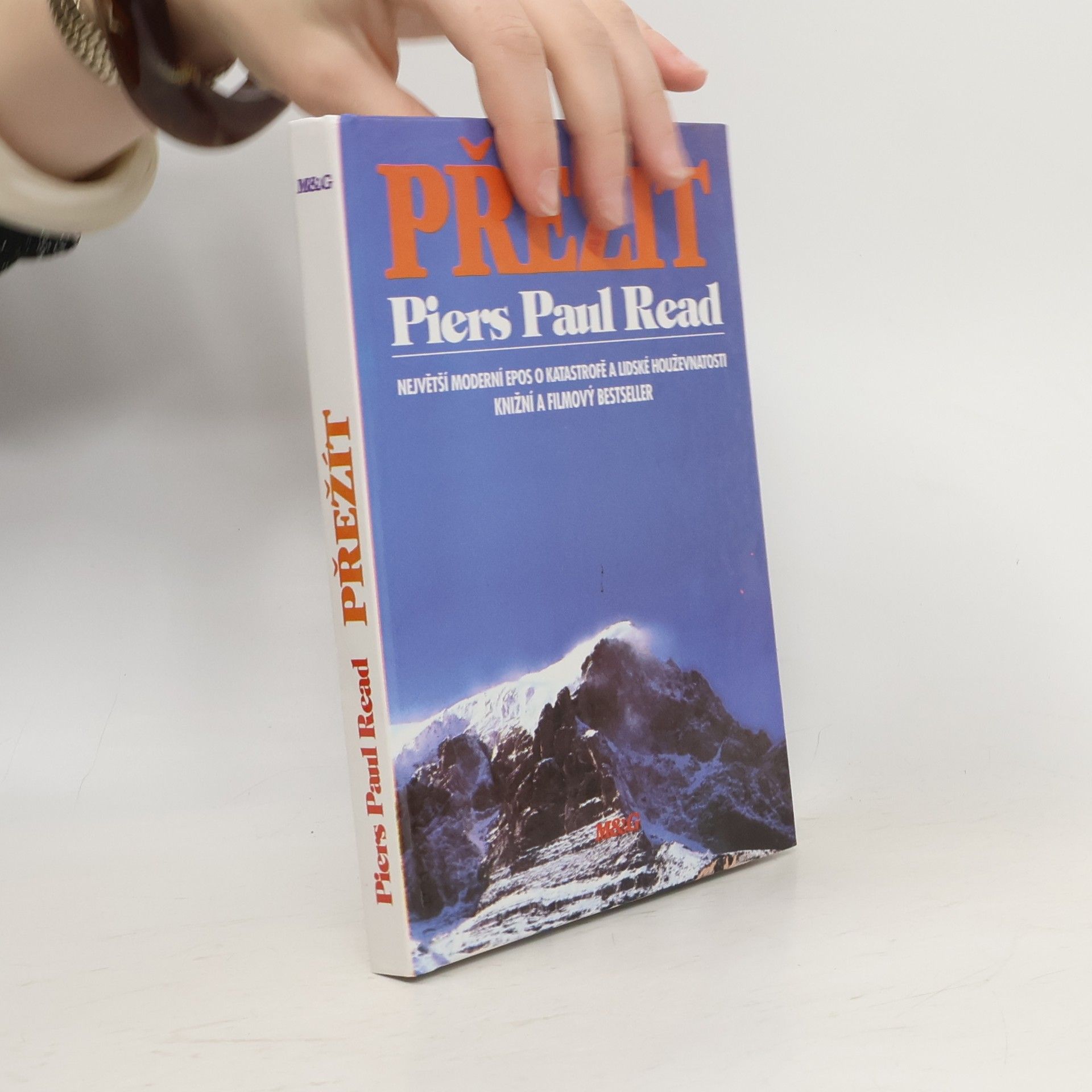 Piers Paul Read Přežít