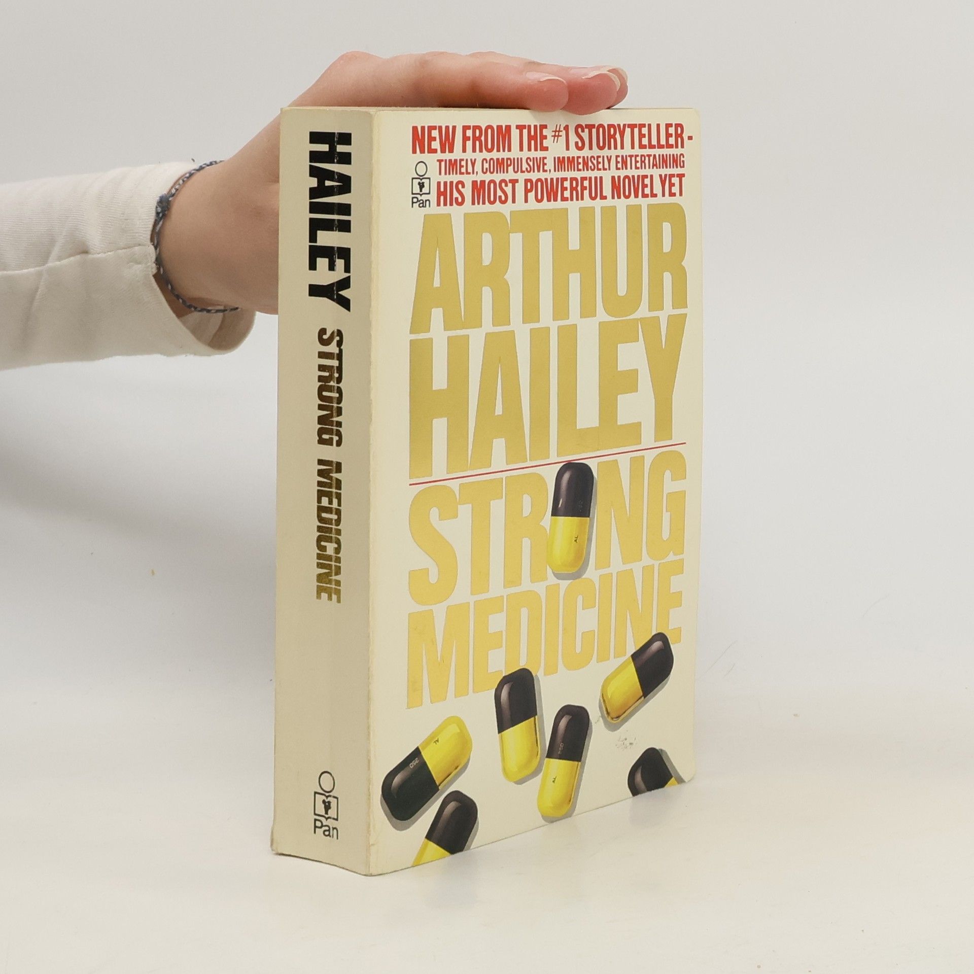 Arthur Hailey Strong medicine