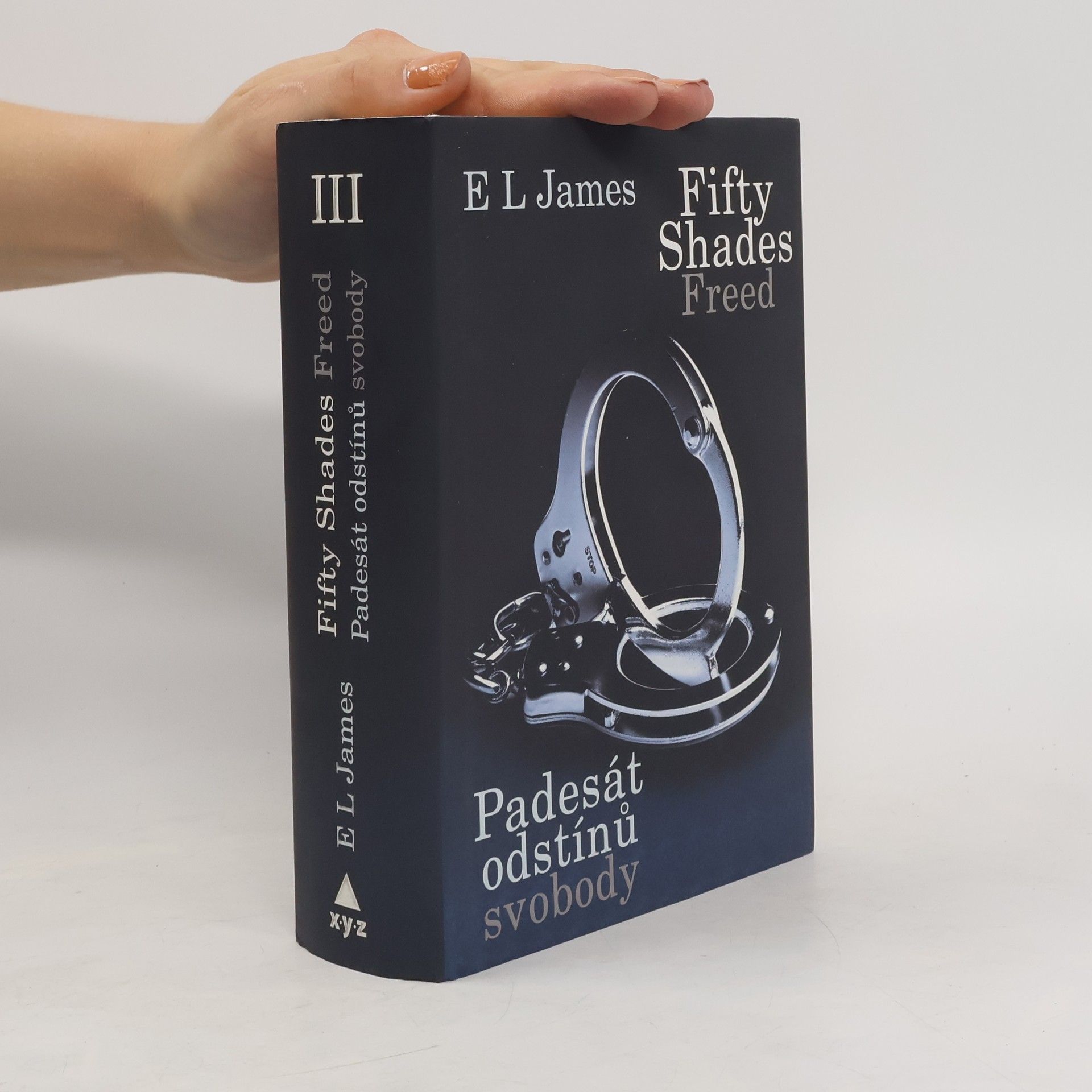 E. L. James Padesát odstínů svobody