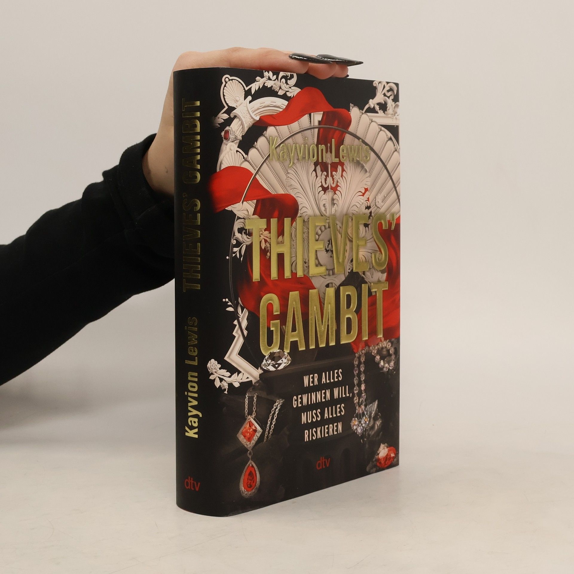 Kayvion Lewis Thieves' Gambit