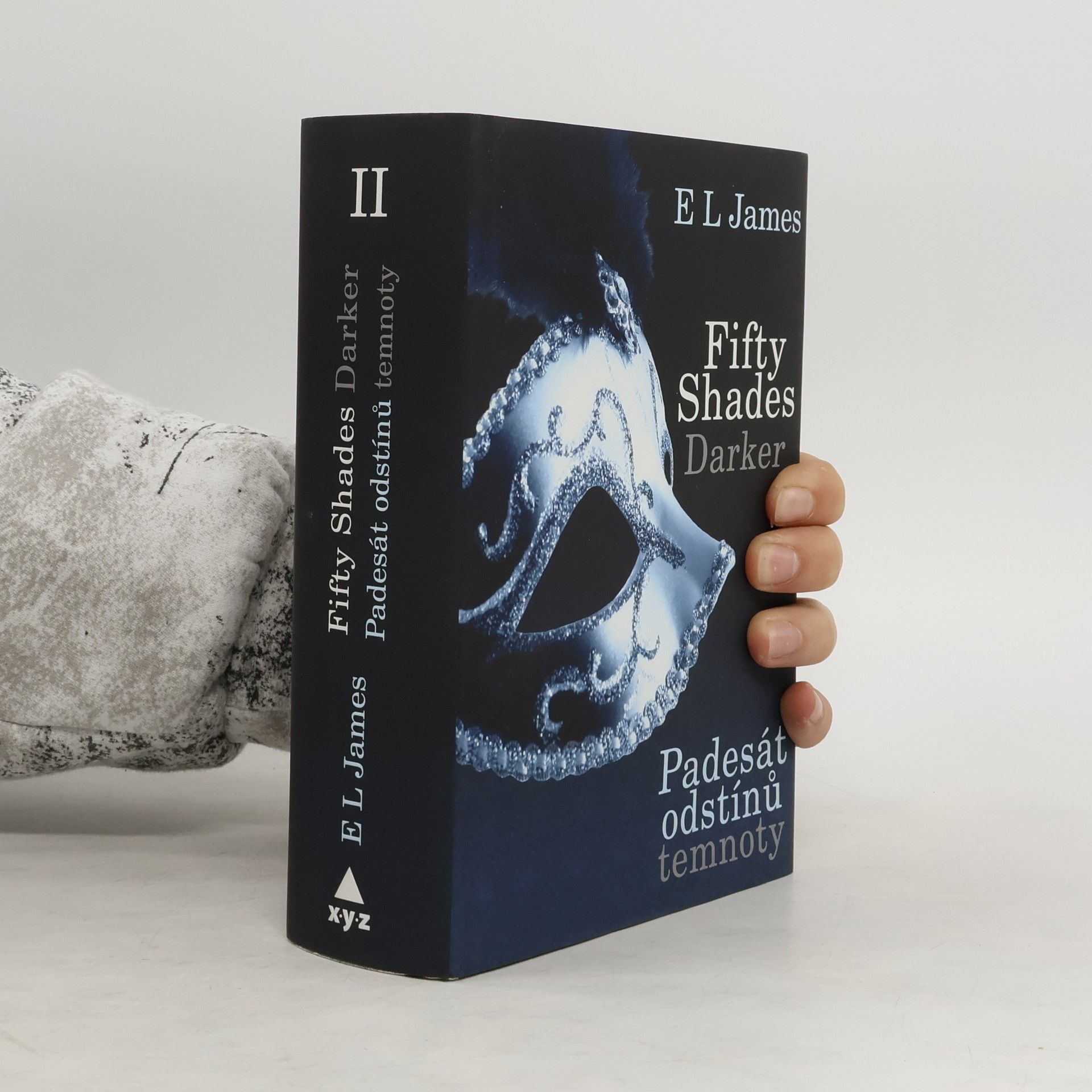 E L James Padesát odstínů temnoty