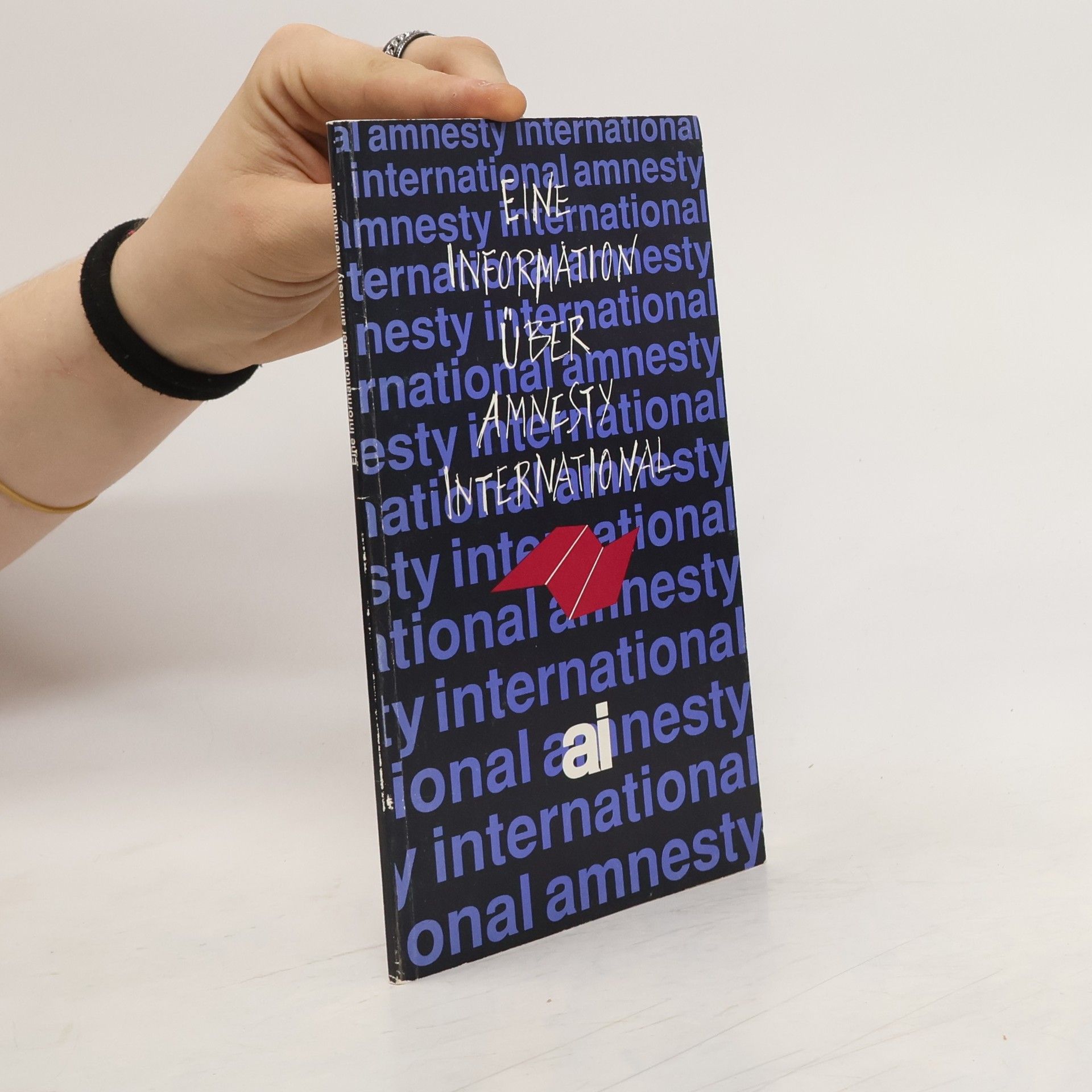 Collectif d'auteurs Eine Information über Amnesty International