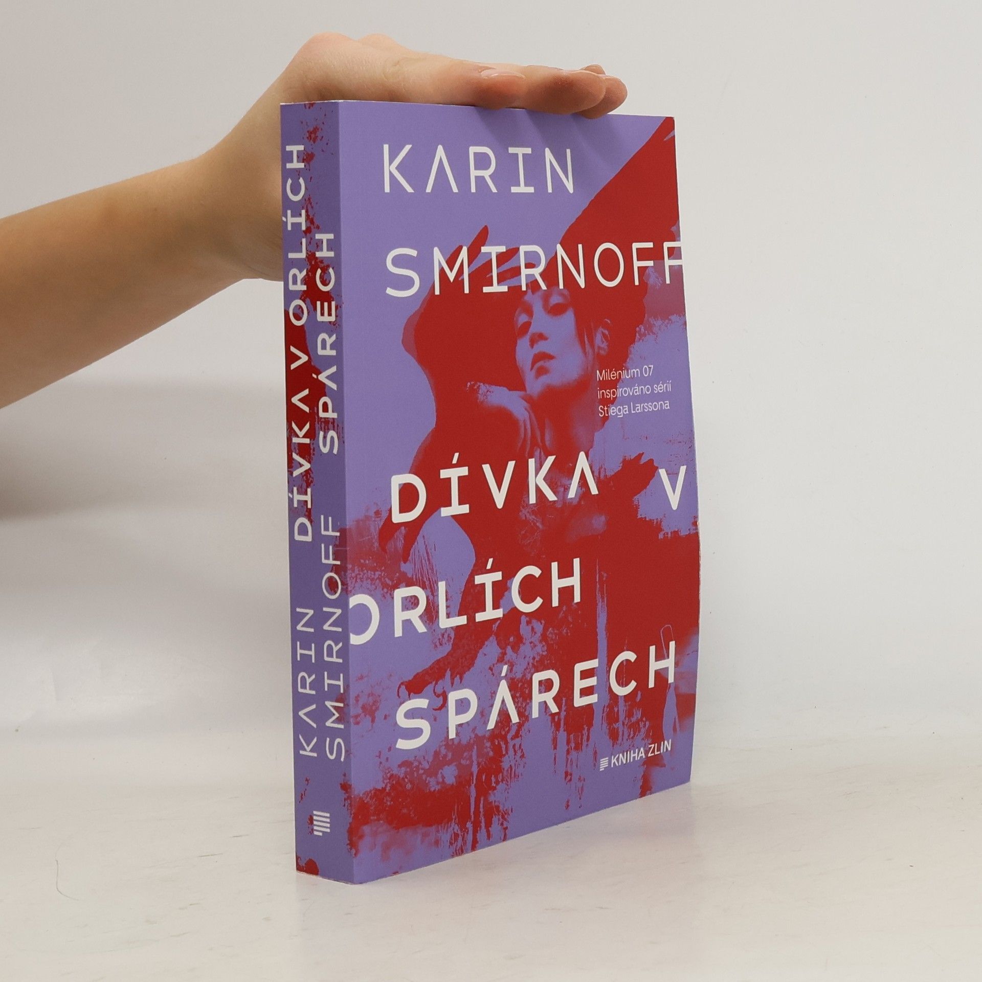 Karin Smirnoff Dívka v orlích spárech (recenzní výtisk)