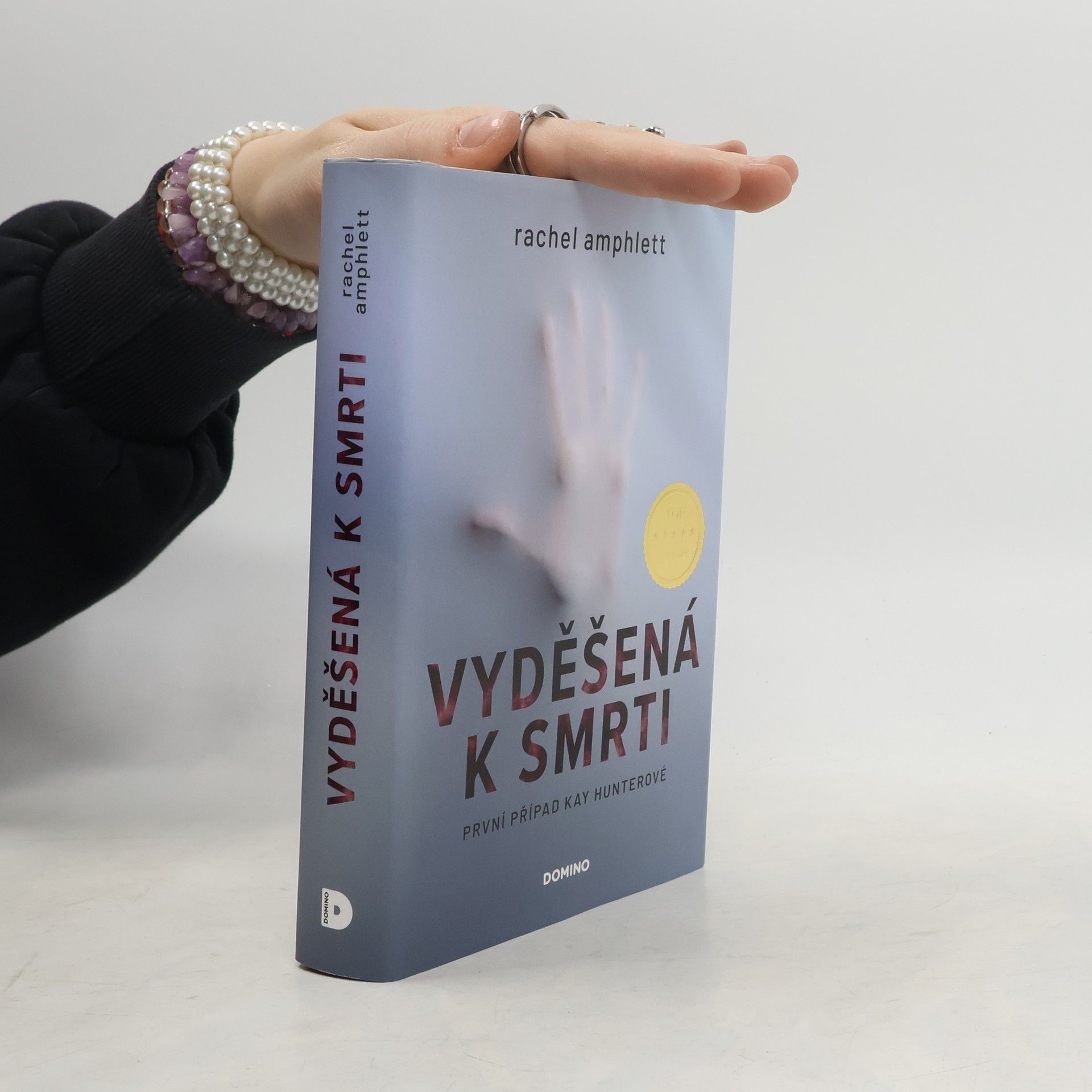 Rachel Amphlett Vyděšená k smrti : První případ Kay Hunterové