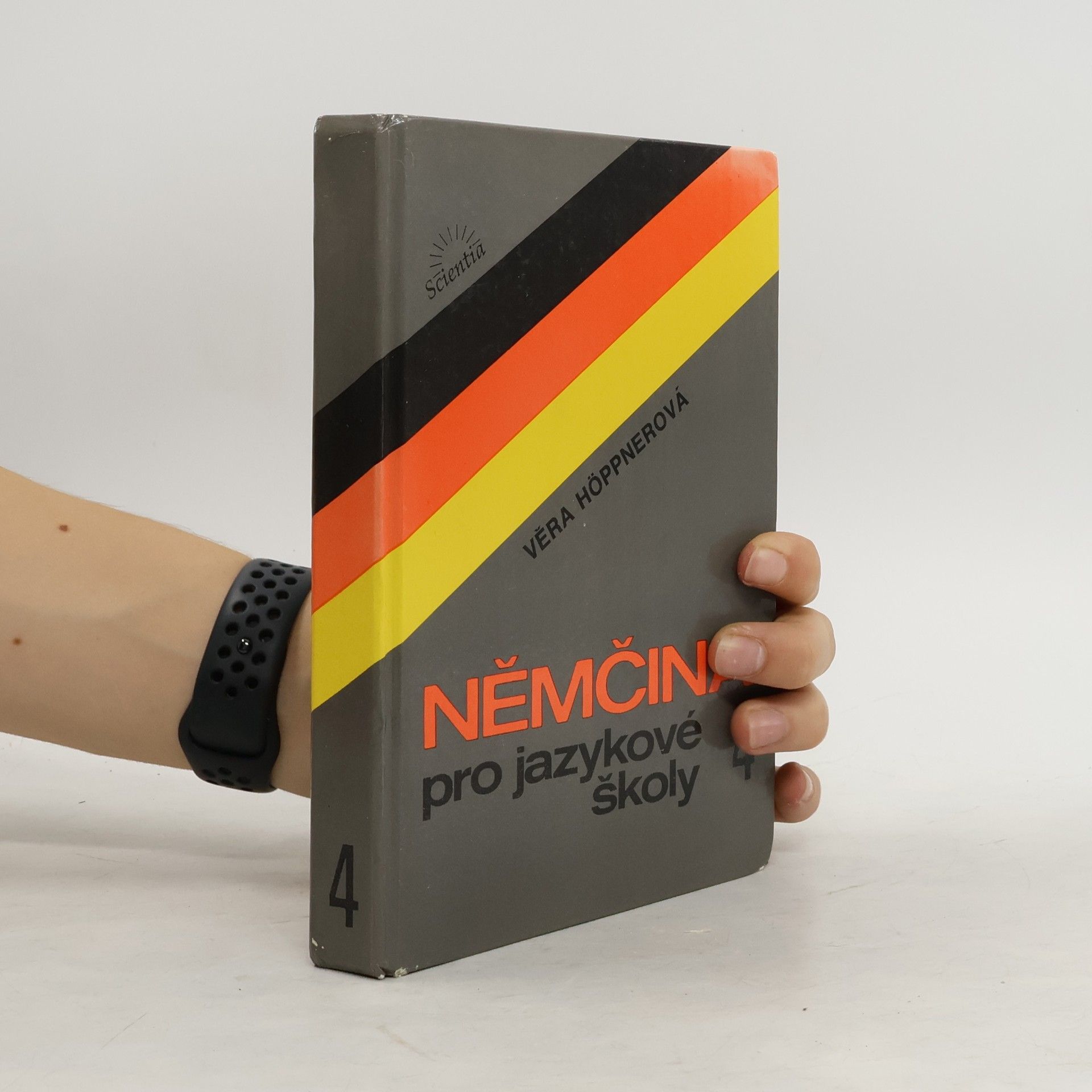 Němčina pro jazykové školy. 4