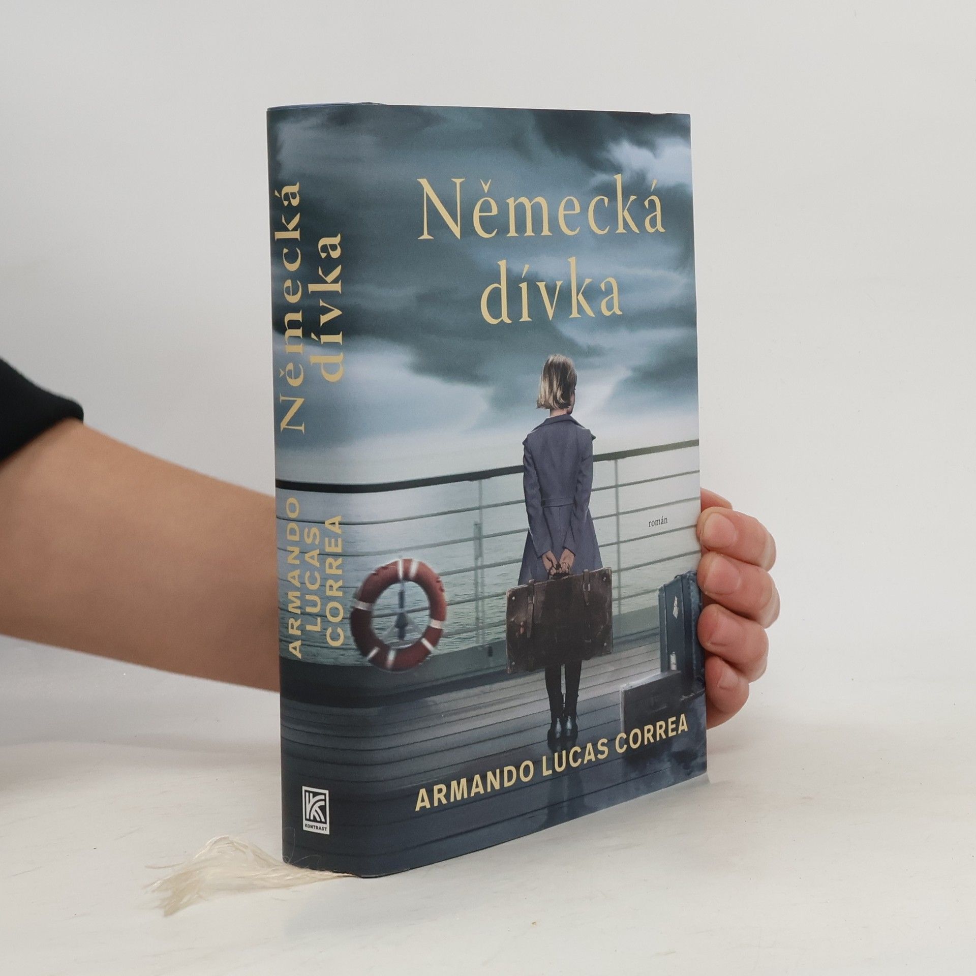 Armando Lucas Correa Německá dívka