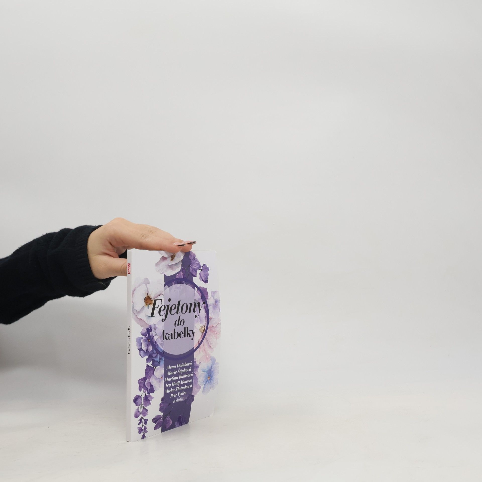 Autorenkollektiv Fejetony do kabelky