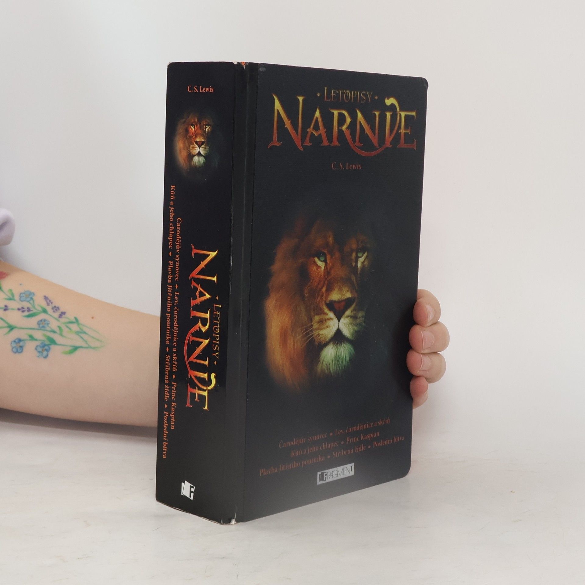 Veronika Volhejnová Letopisy Narnie. Souborné vydání