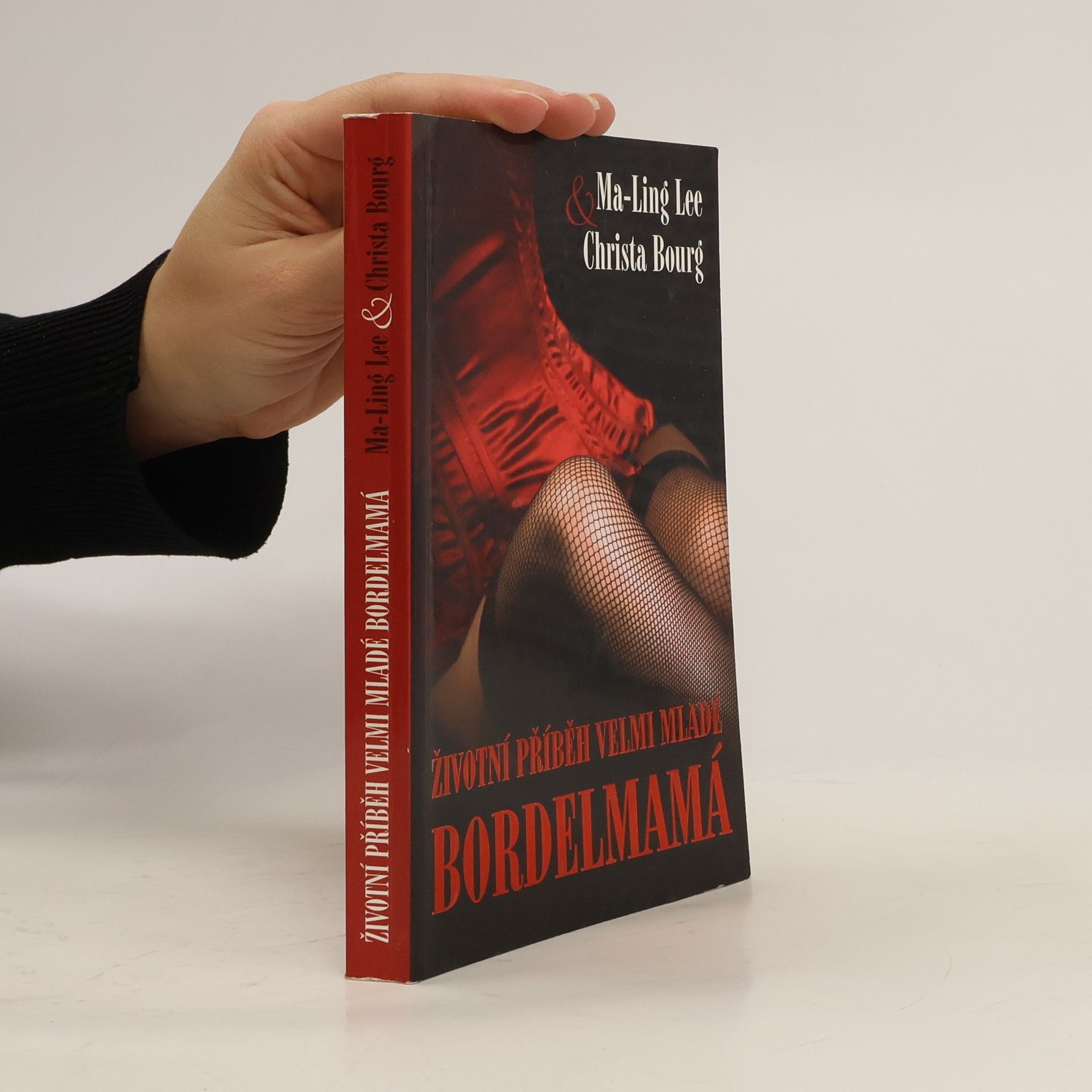 Životní příběh velmi mladé bordelmamá