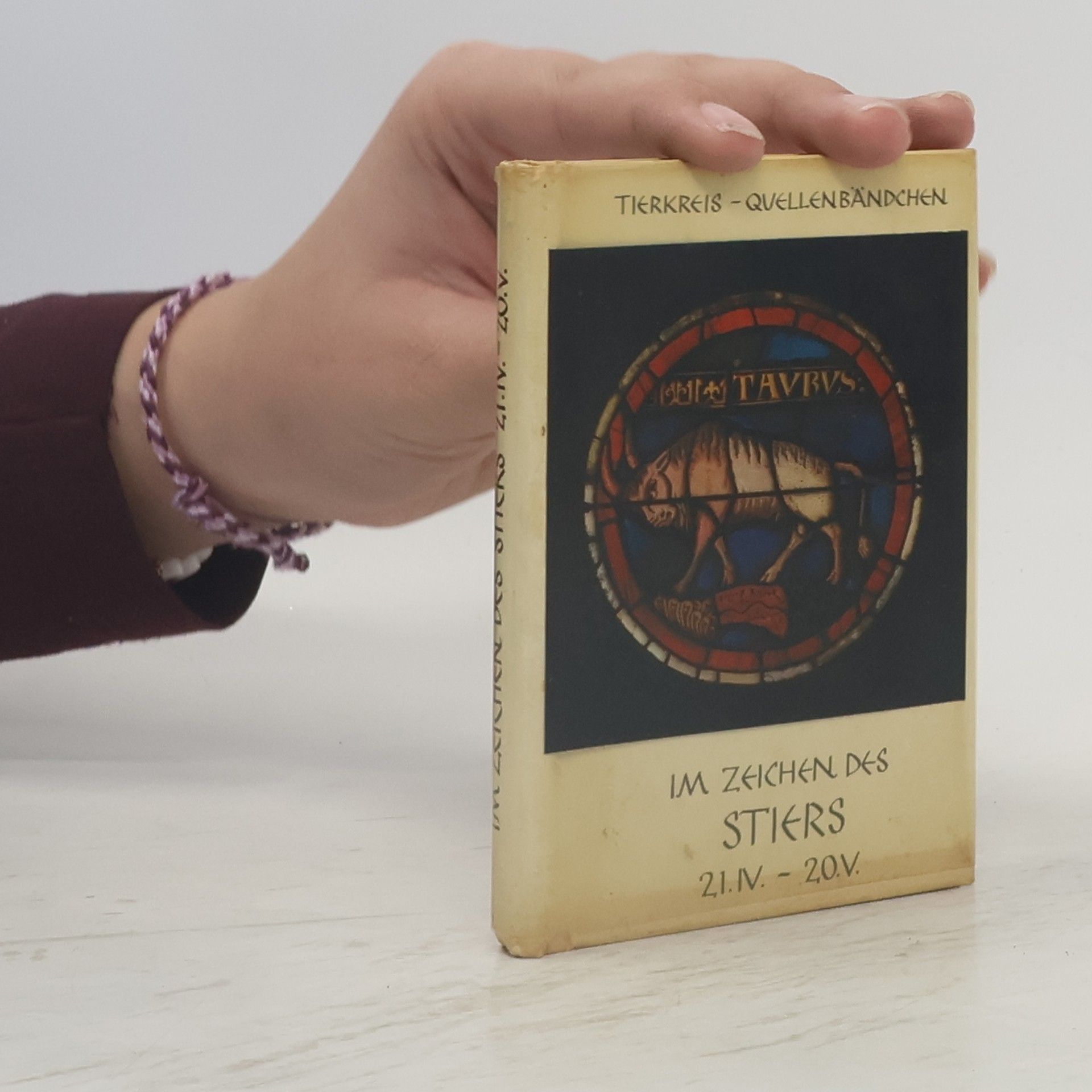 Autores varios Im Zeichen des Stiers 21. IV. - 20. V.