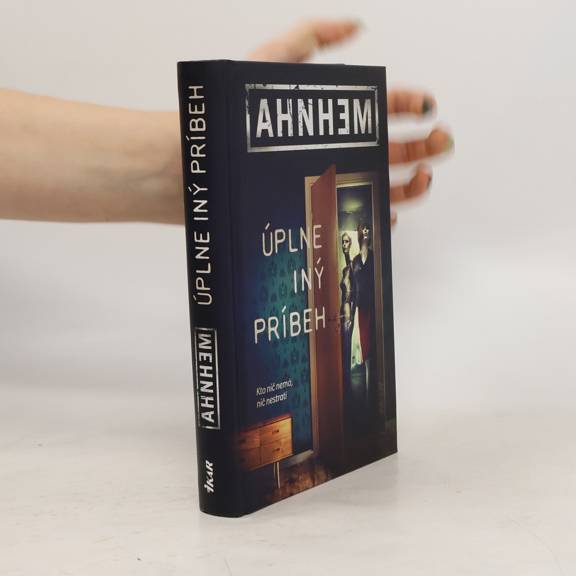 Stefan Ahnhem Úplne iný príbeh