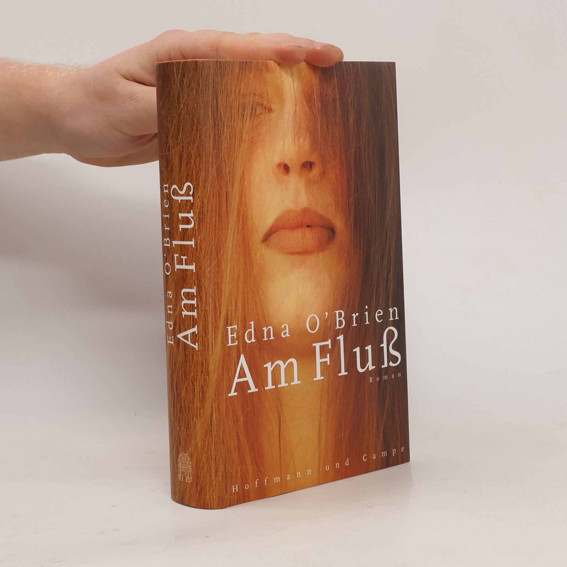 Edna O. Brien Am Fluß