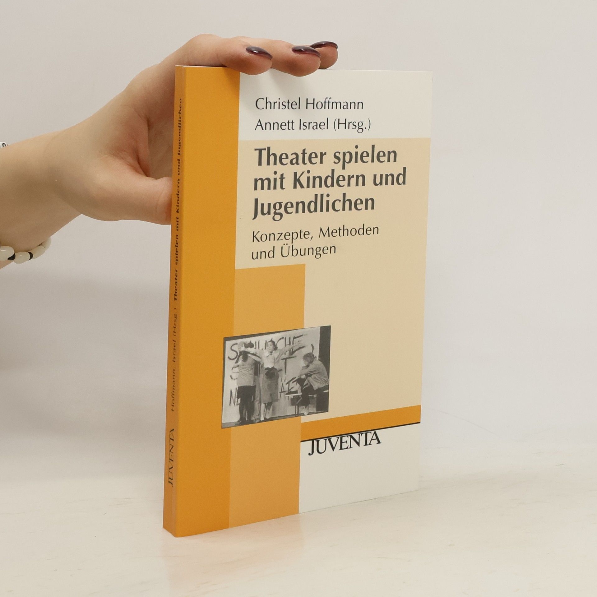 Theater spielen mit Kindern und Jugendlichen