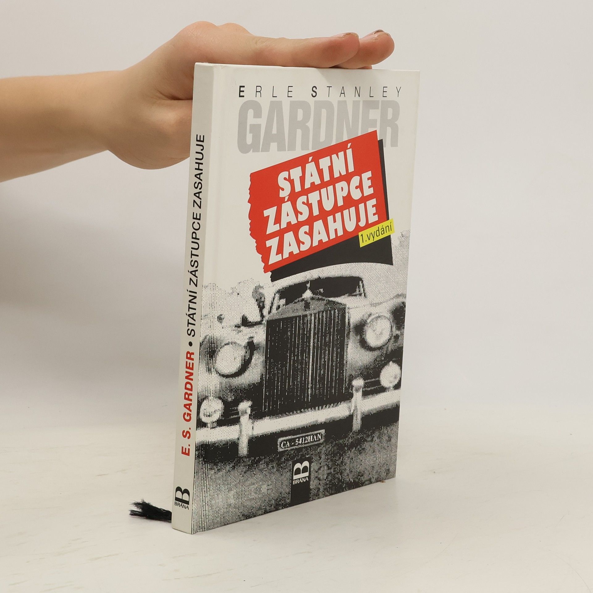 Erle Stanley Gardner Státní zástupce zasahuje