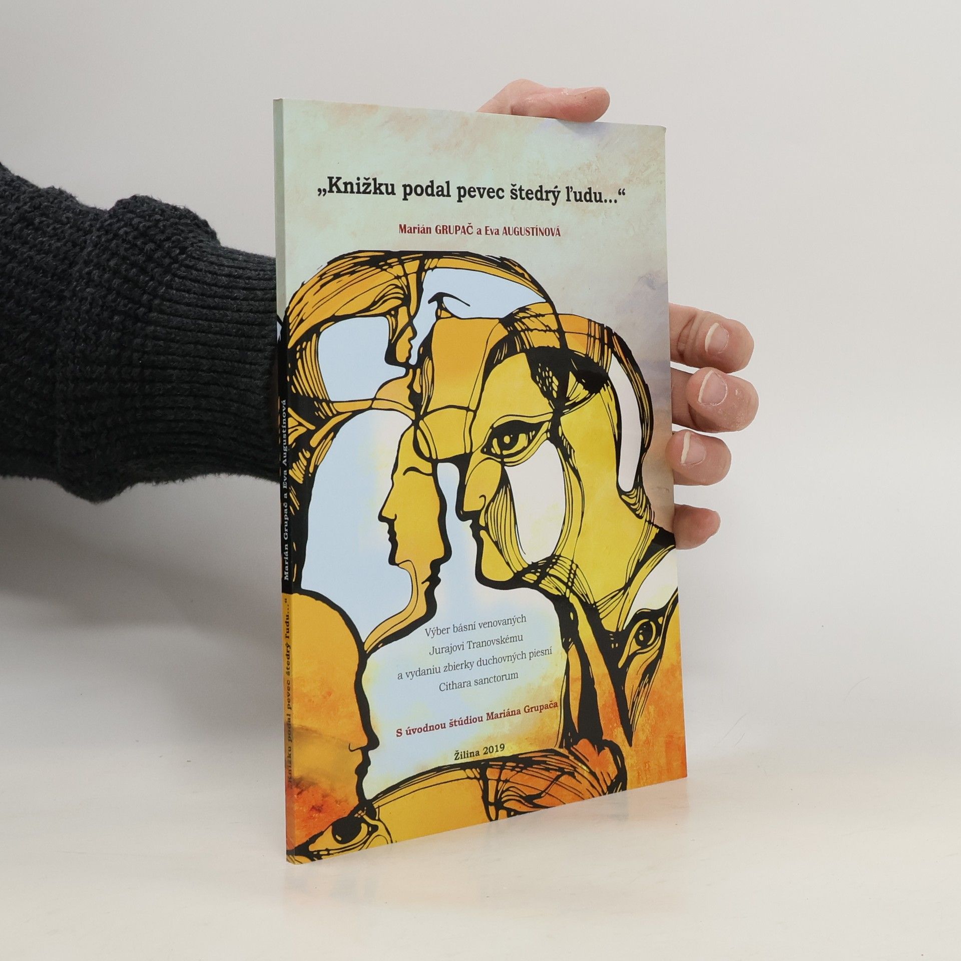 Knižku podal pevec štedrý ľudu...