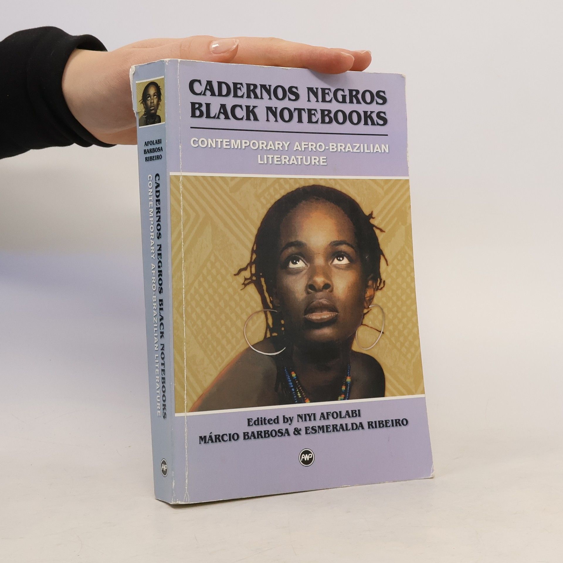 Cadernos Negros / Black Notebooks