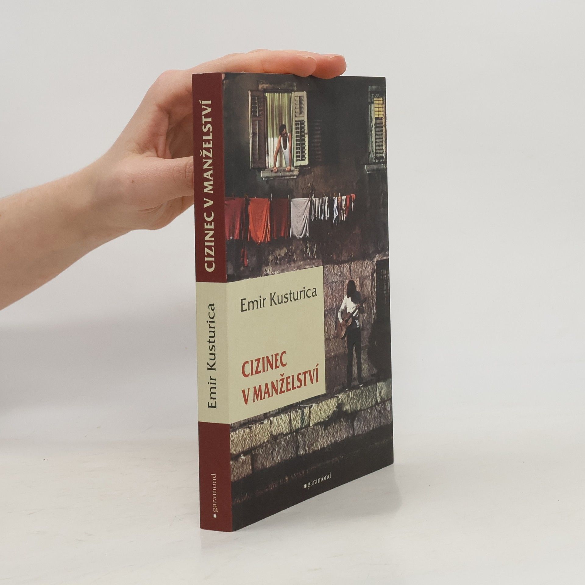 Emir Kusturica Cizinec v manželství