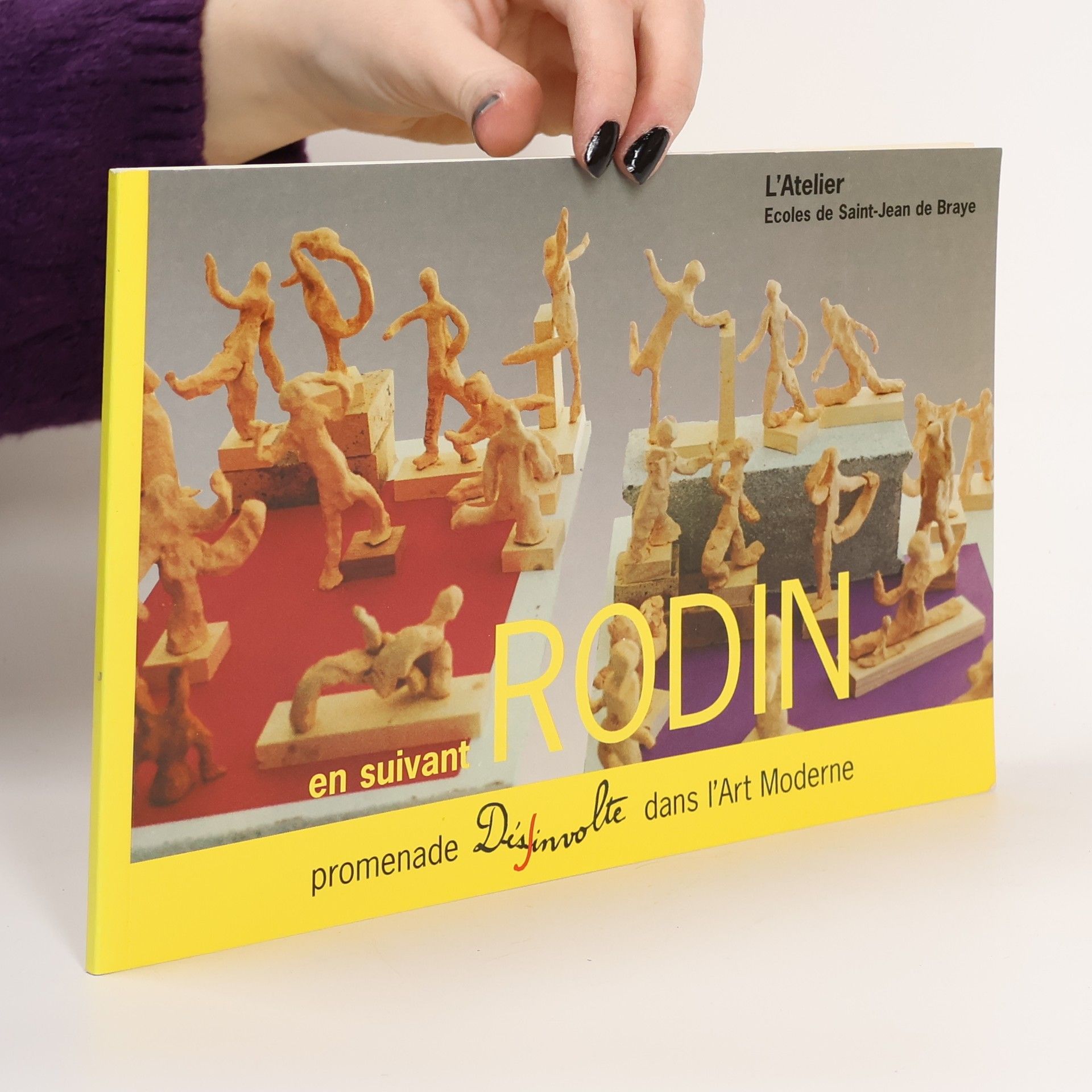 Collectif d'auteurs En suivant Rodin