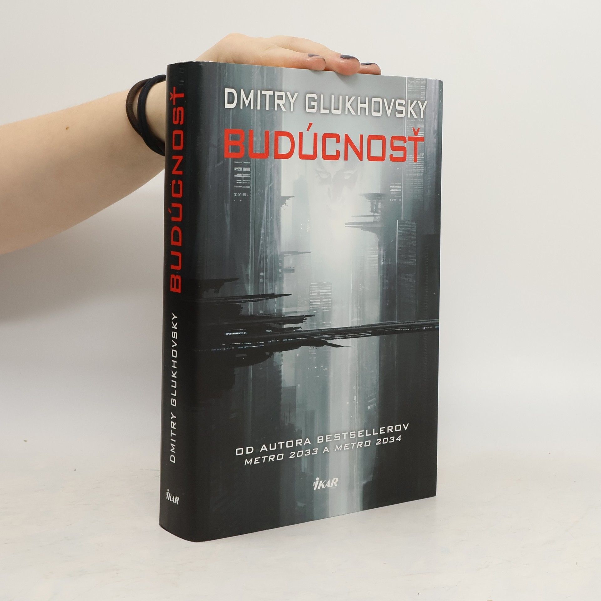 Dmitry Gluchovsky Budúcnosť