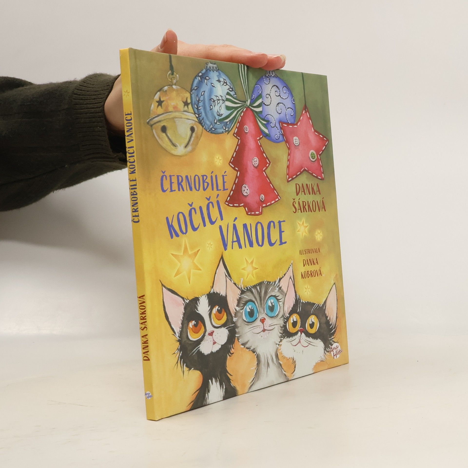 Danka Šárková Černobílé kočičí Vánoce