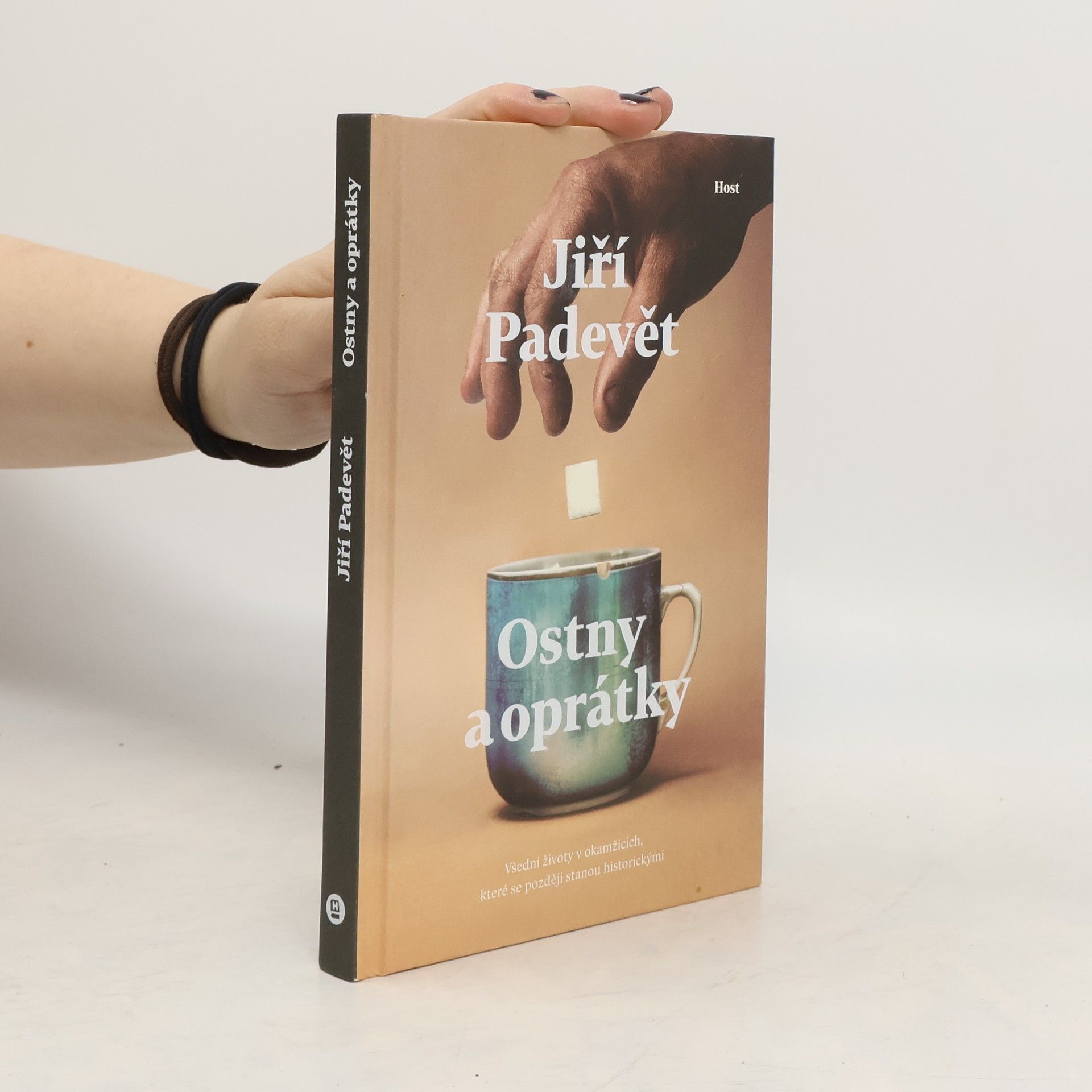Jiří Padevět Ostny a oprátky