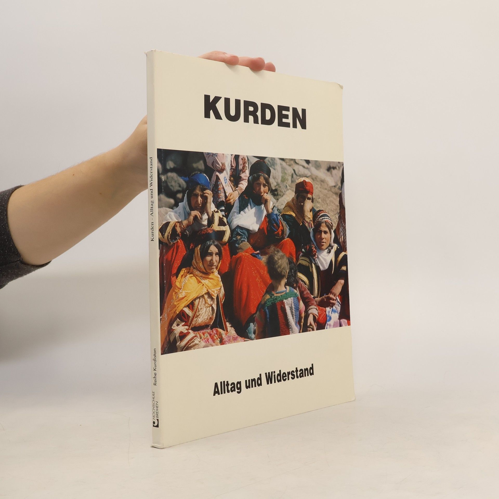 Yayla Mönch-Bucak Kurden, Alltag und Widerstand