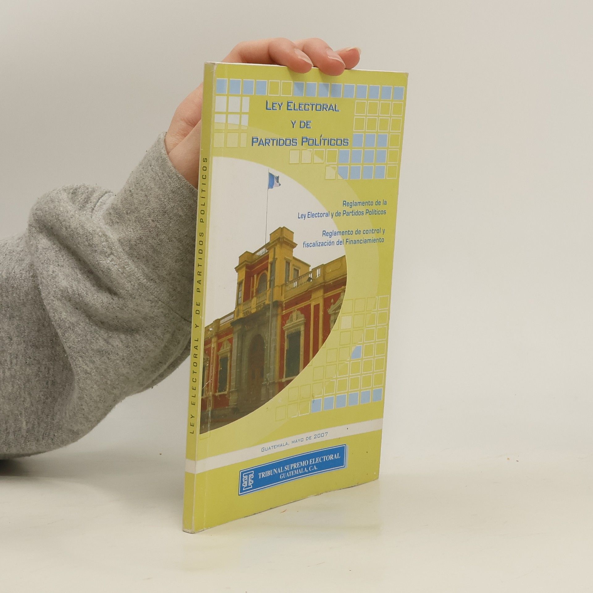 Autores varios Lay electoral y de partidos políticos