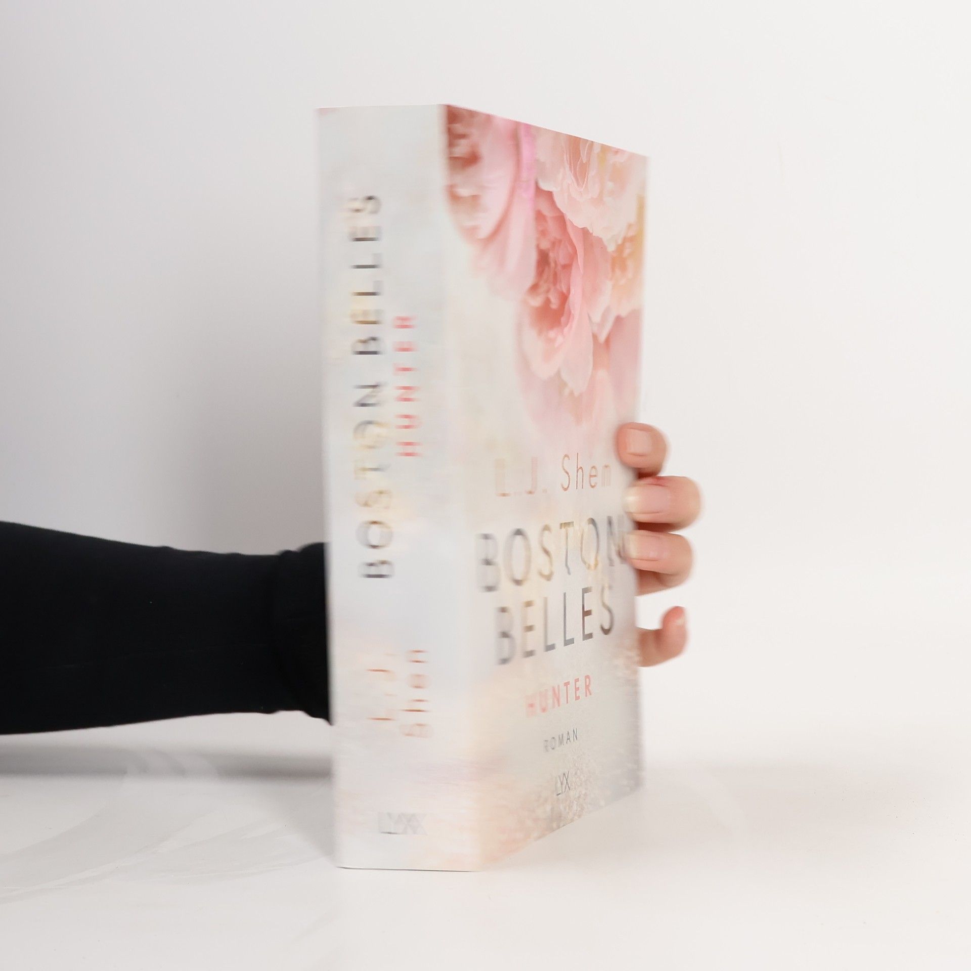 L. J. Shen Boston Belles - Hunter