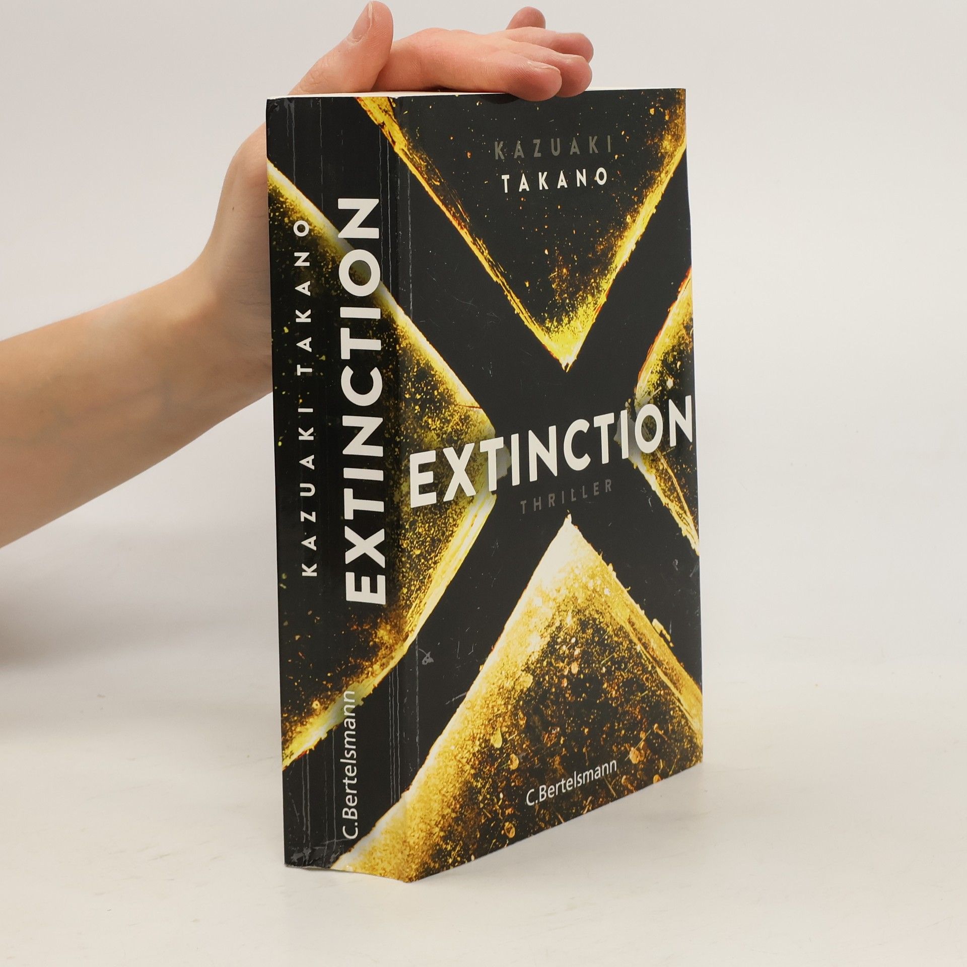 Kazuaki Takano Extinction