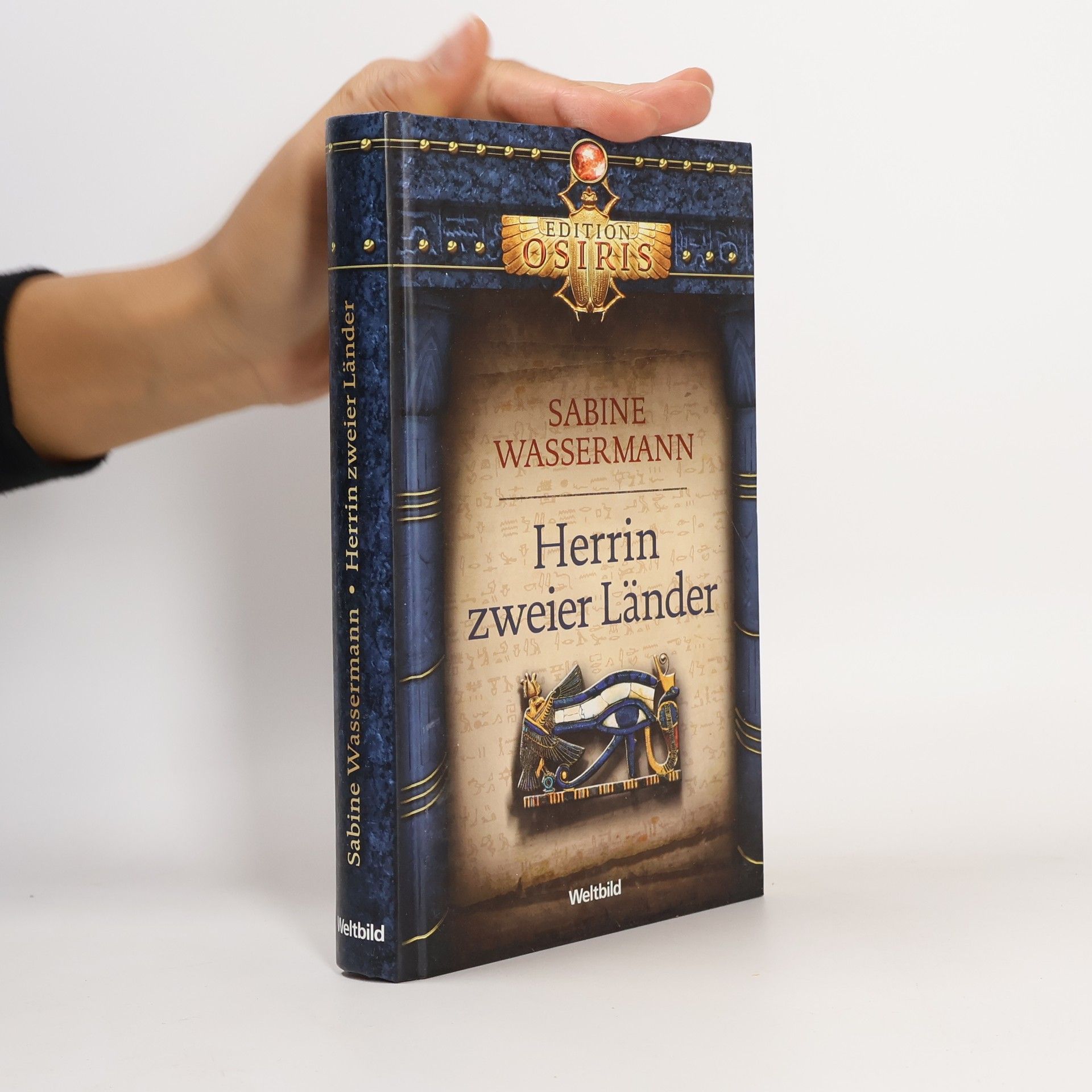 Herrin zweier Länder